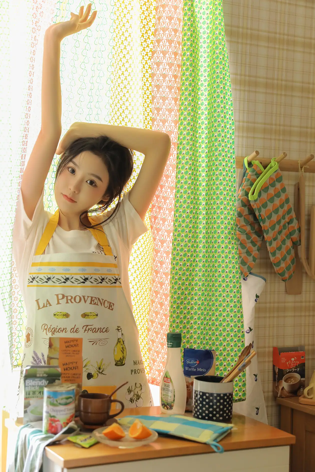 [艺图语] 2022.07.07 Vol.1403 – 橙味小厨娘 苡萱mua#[43P]-7