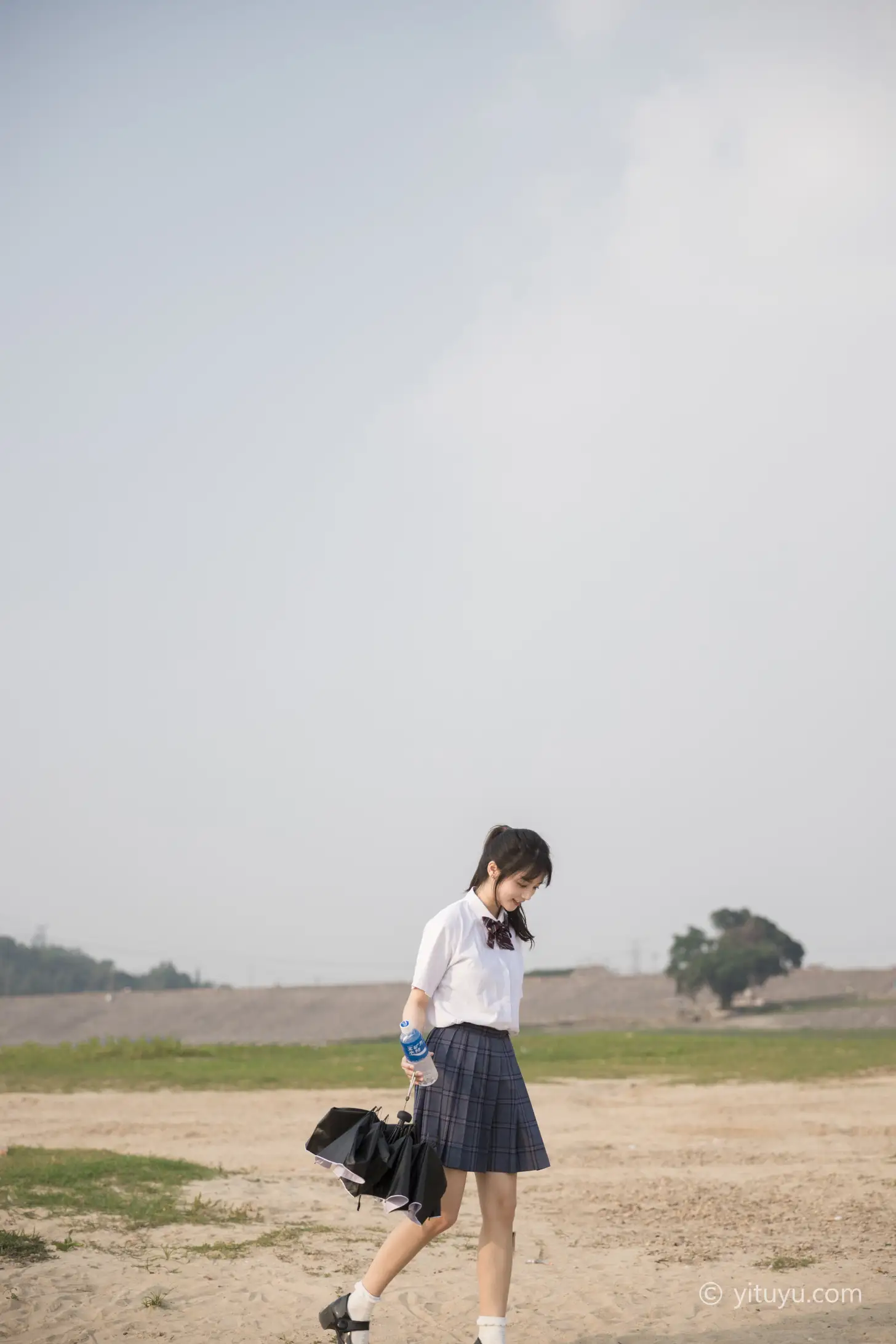 [艺图语] 2021.09.02 Vol.214 – 纯真年代 雨文#[27P]-1