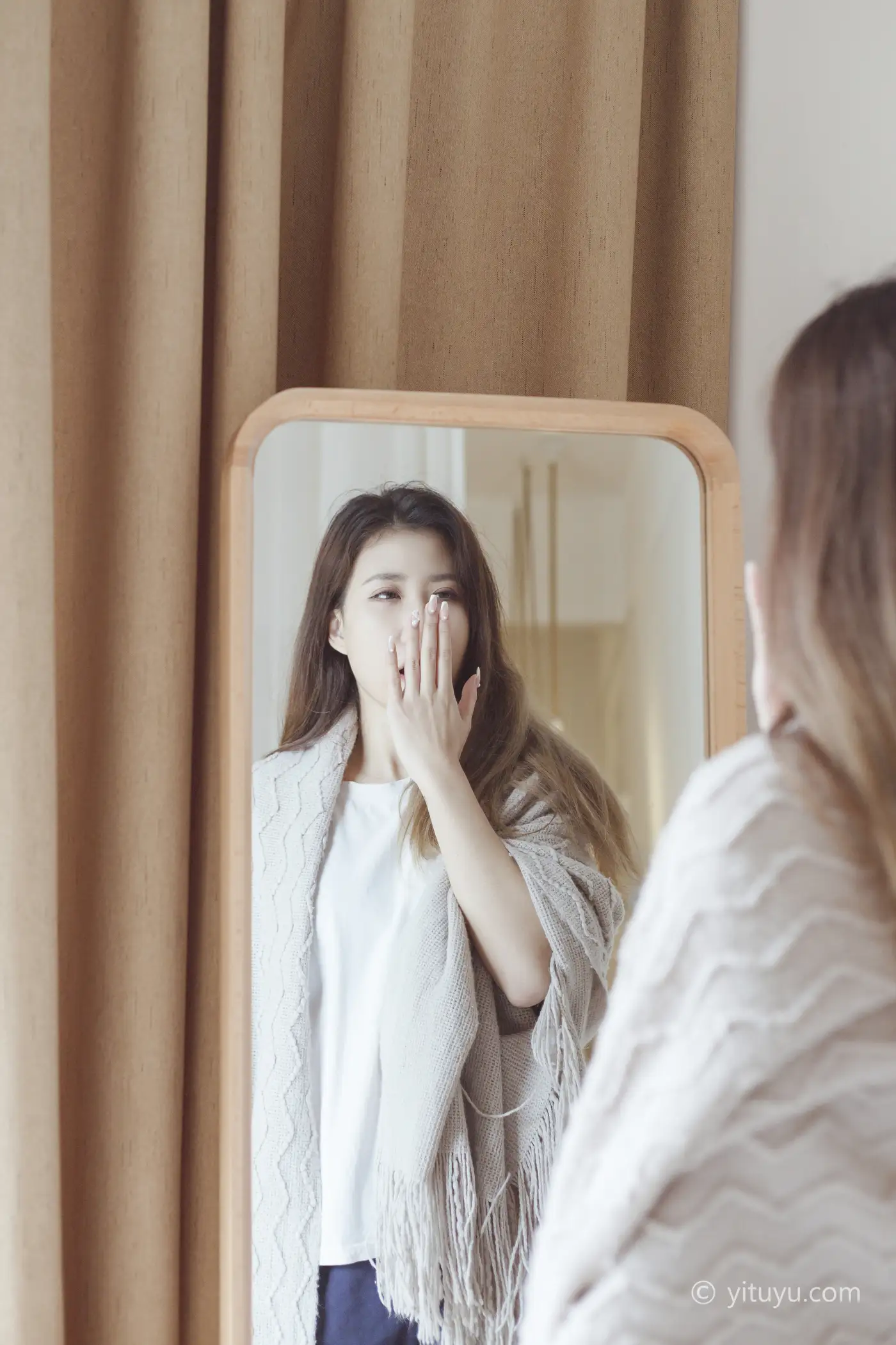 [艺图语] 2021.07.07 Vol.086 – 独自醒来 Jenny#[36P]-14