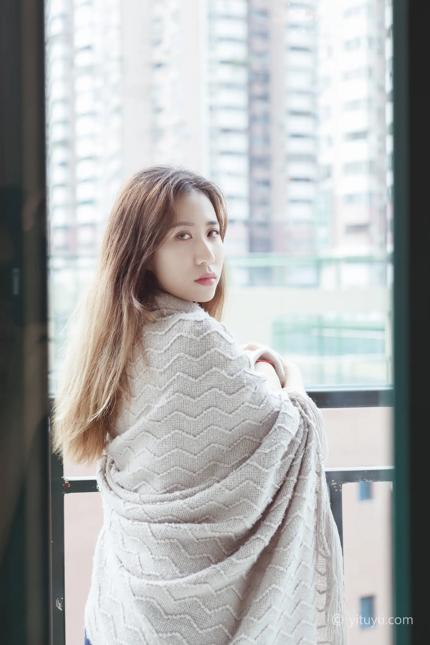 [艺图语] 2021.07.07 Vol.086 – 独自醒来 Jenny#[36P]-17