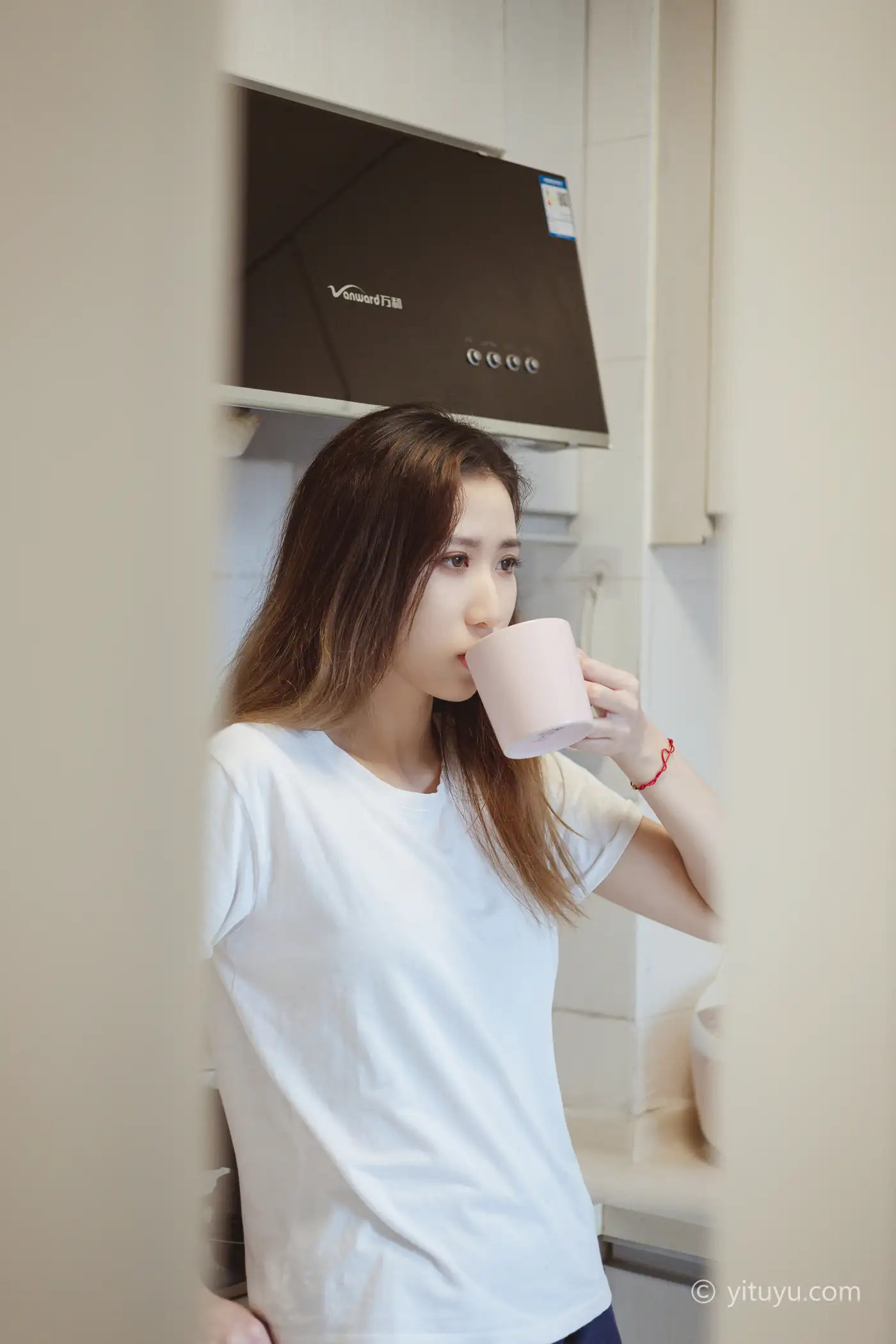 [艺图语] 2021.07.07 Vol.086 – 独自醒来 Jenny#[36P]-21