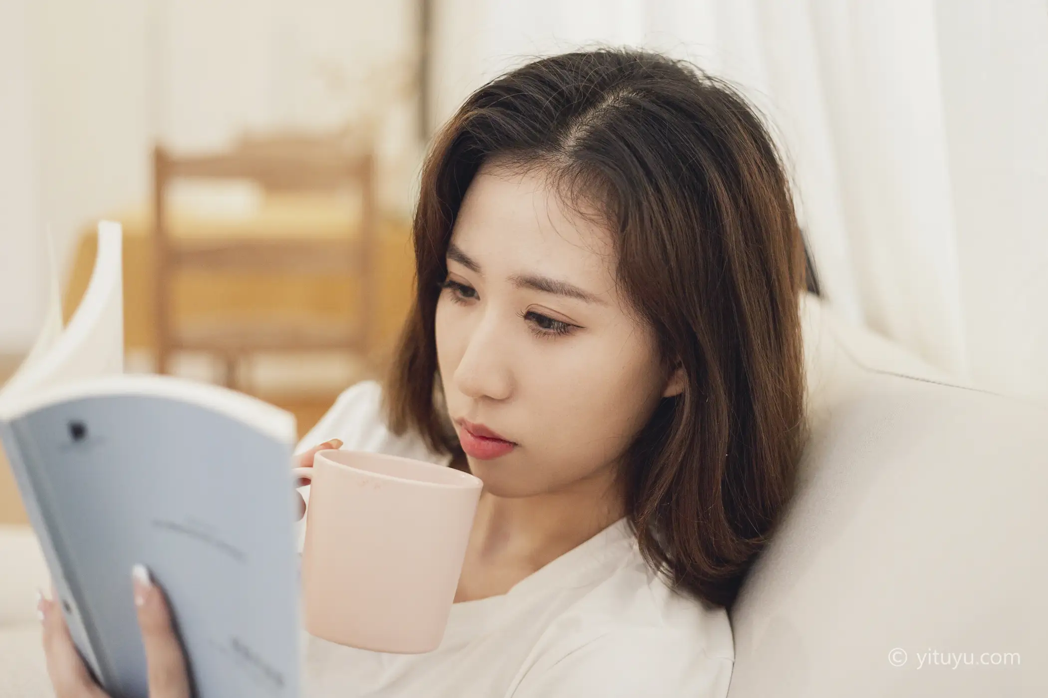 [艺图语] 2021.07.07 Vol.086 – 独自醒来 Jenny#[36P]-32