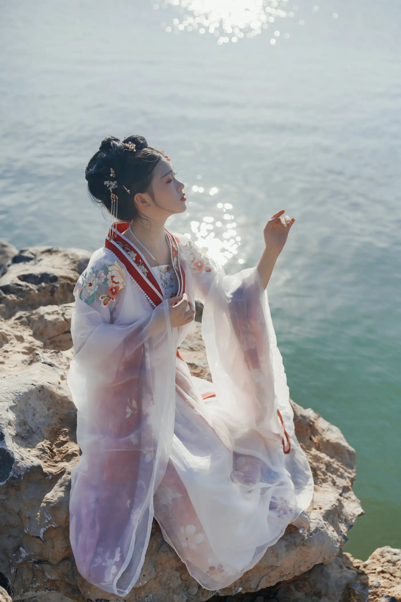[艺图语] 2022.08.14 Vol.1706 – 总有人间一两风 悦璃#[24P]-4