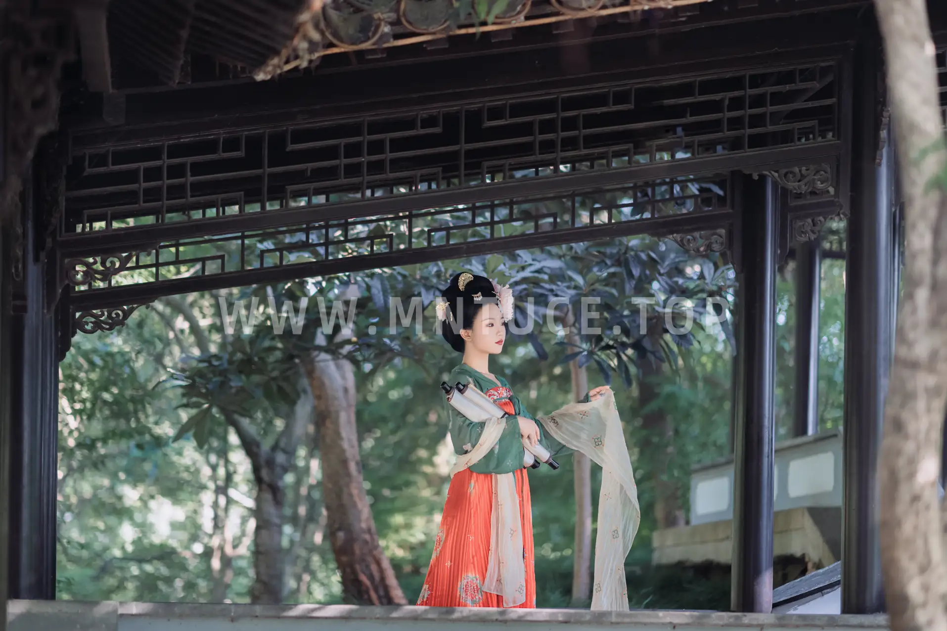 [艺图语] 2022.08.15 Vol.1710 – 盼君归 卖大鱼#[42P]-8