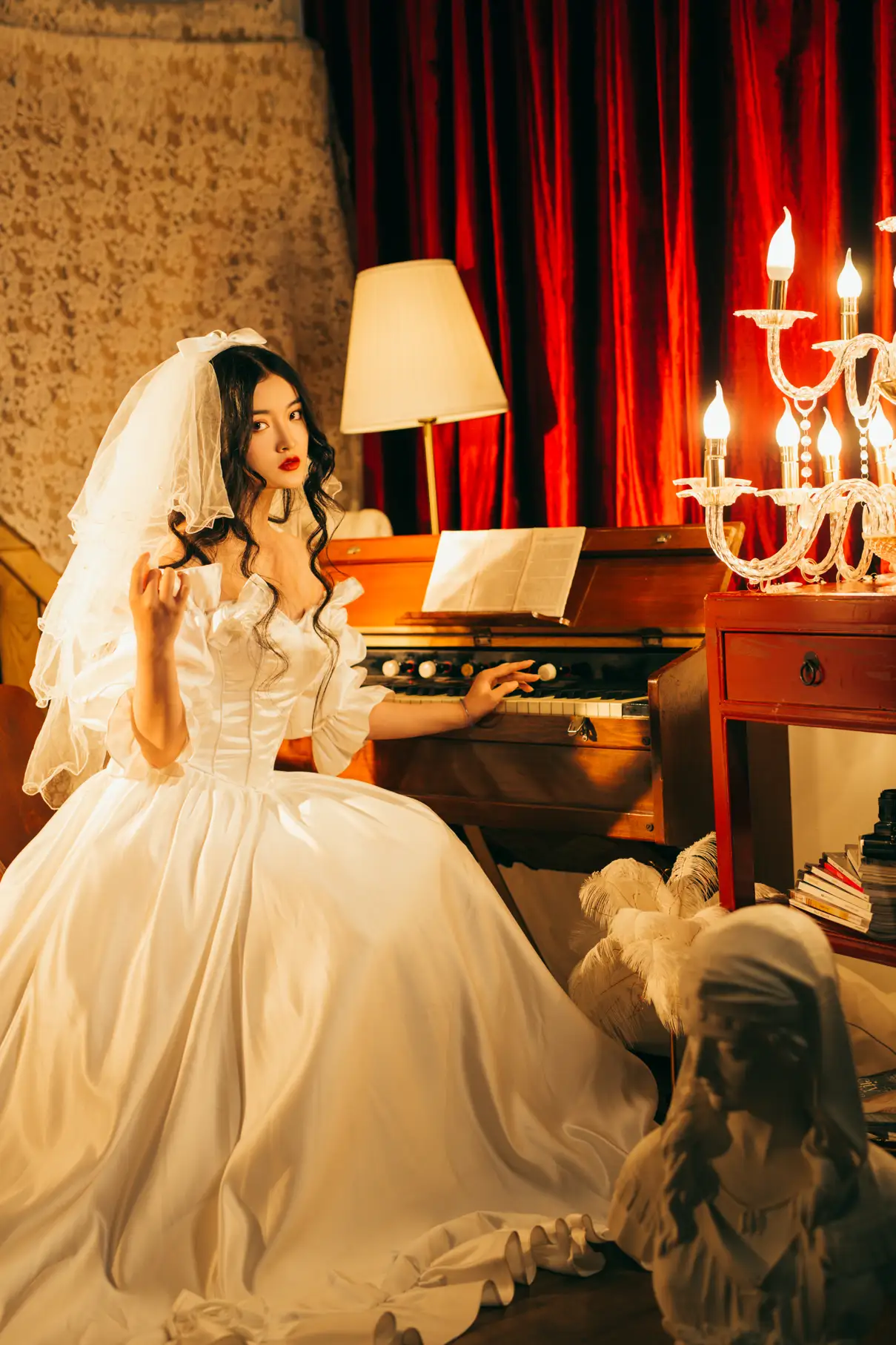 [艺图语] 2022.07.26 Vol.1546 – 一个人的婚纱 玲兰#[22P]-3