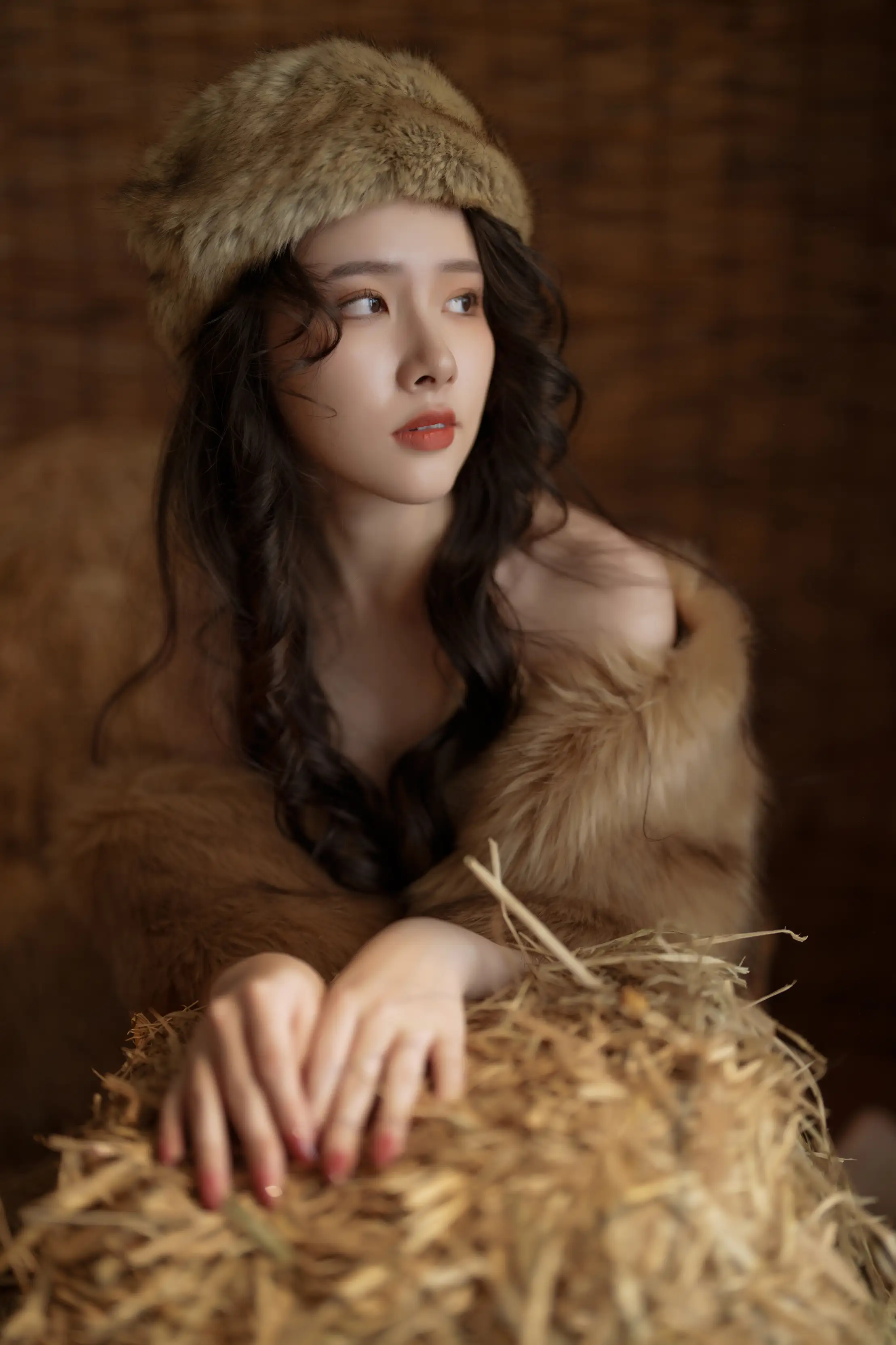 [艺图语] 2022.01.30 Vol.727 – 柴火屋里的暧昧时光 姚妹#[43P]-9