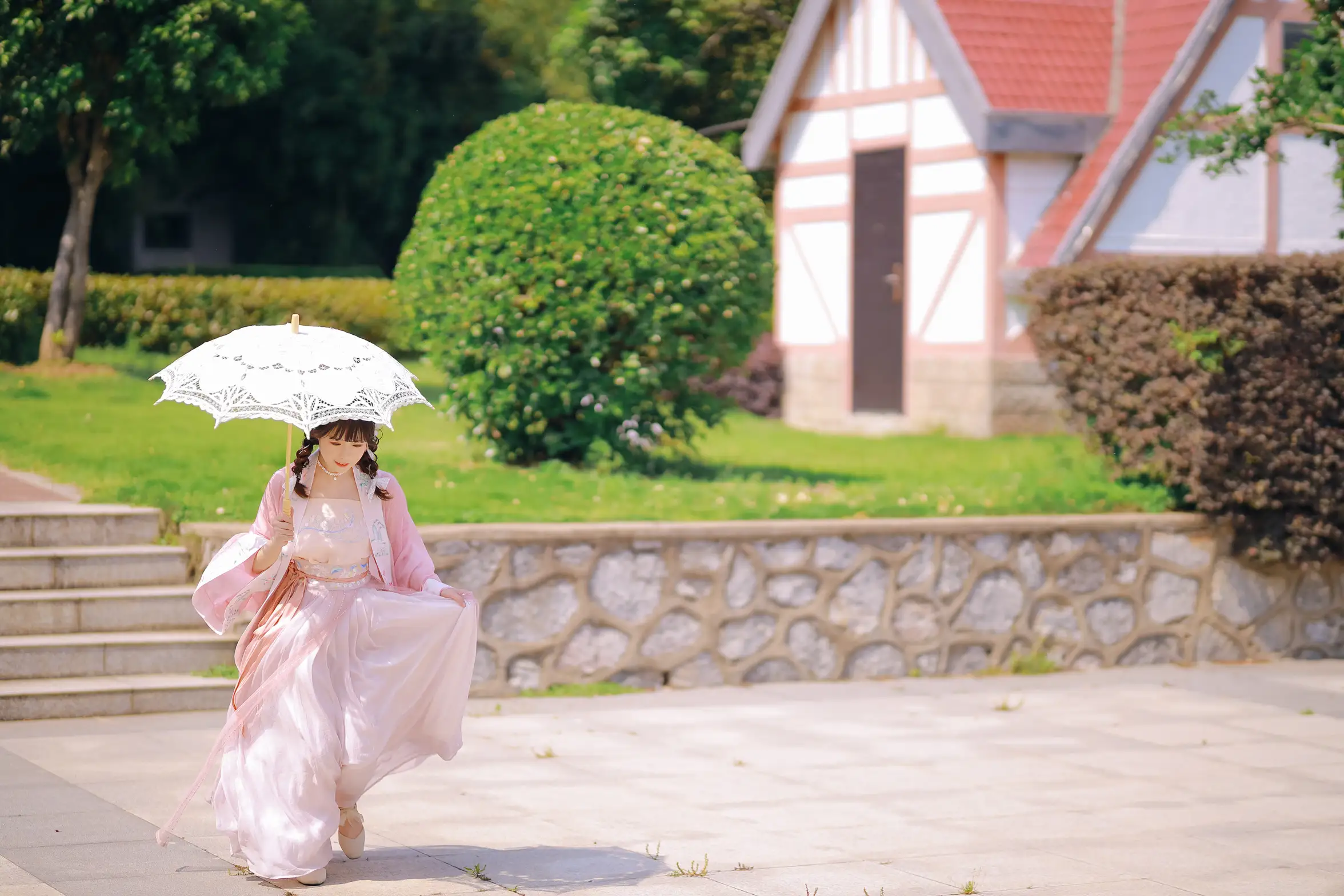 [艺图语] 2022.08.20 Vol.1749 – 吻花香 Suky喜欢软绵绵毛茸茸的团子#[26P]-4