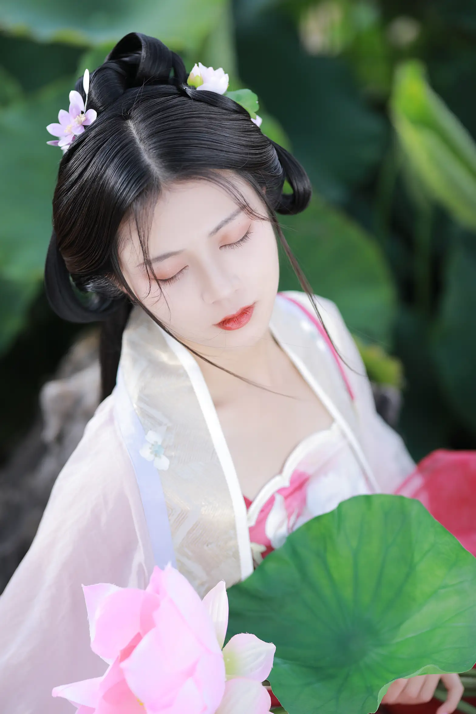 [艺图语] 2022.08.06 Vol.1639 – 山有扶苏，隰有荷华 吾岁#[39P]-30