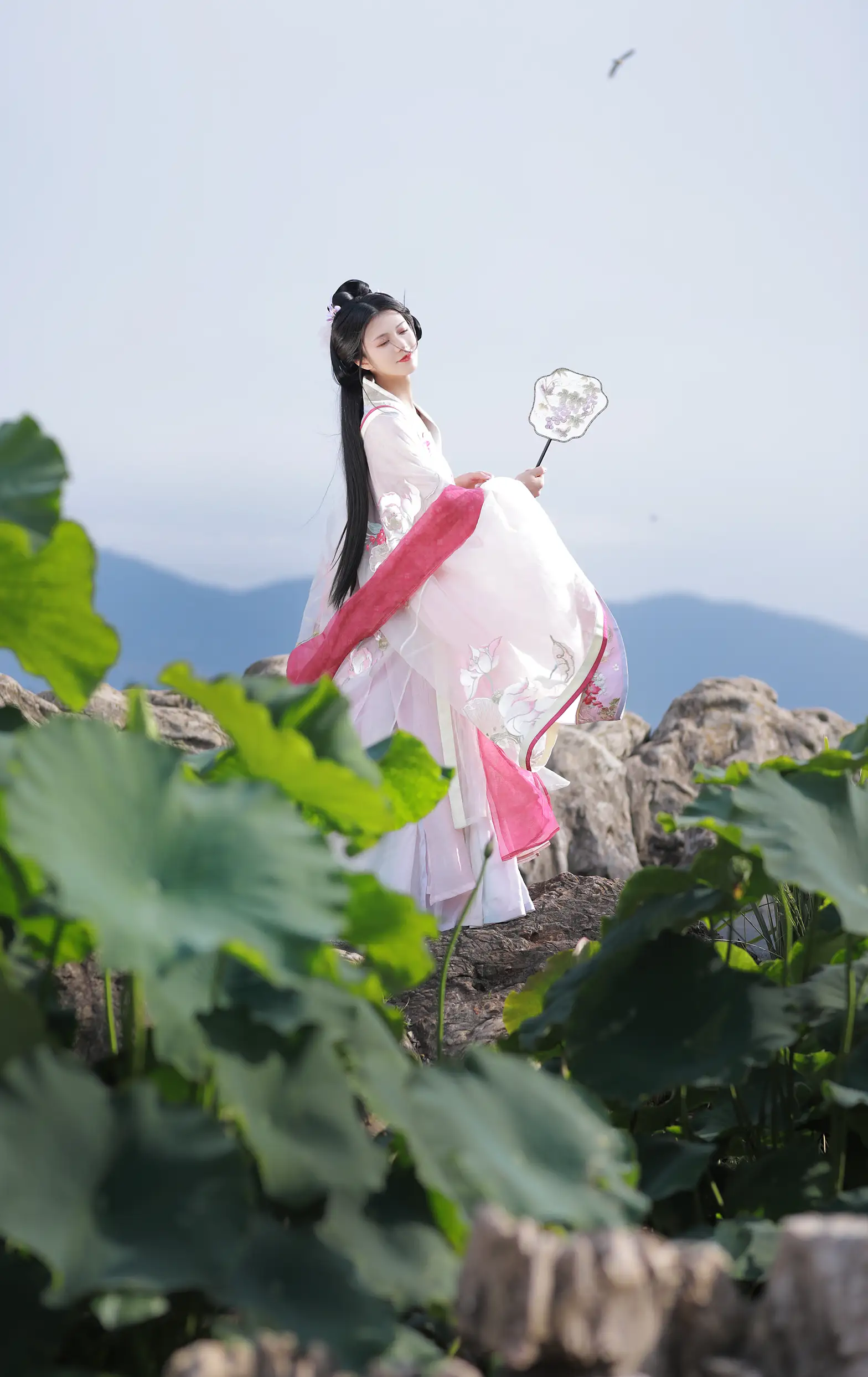 [艺图语] 2022.08.06 Vol.1639 – 山有扶苏，隰有荷华 吾岁#[39P]-33