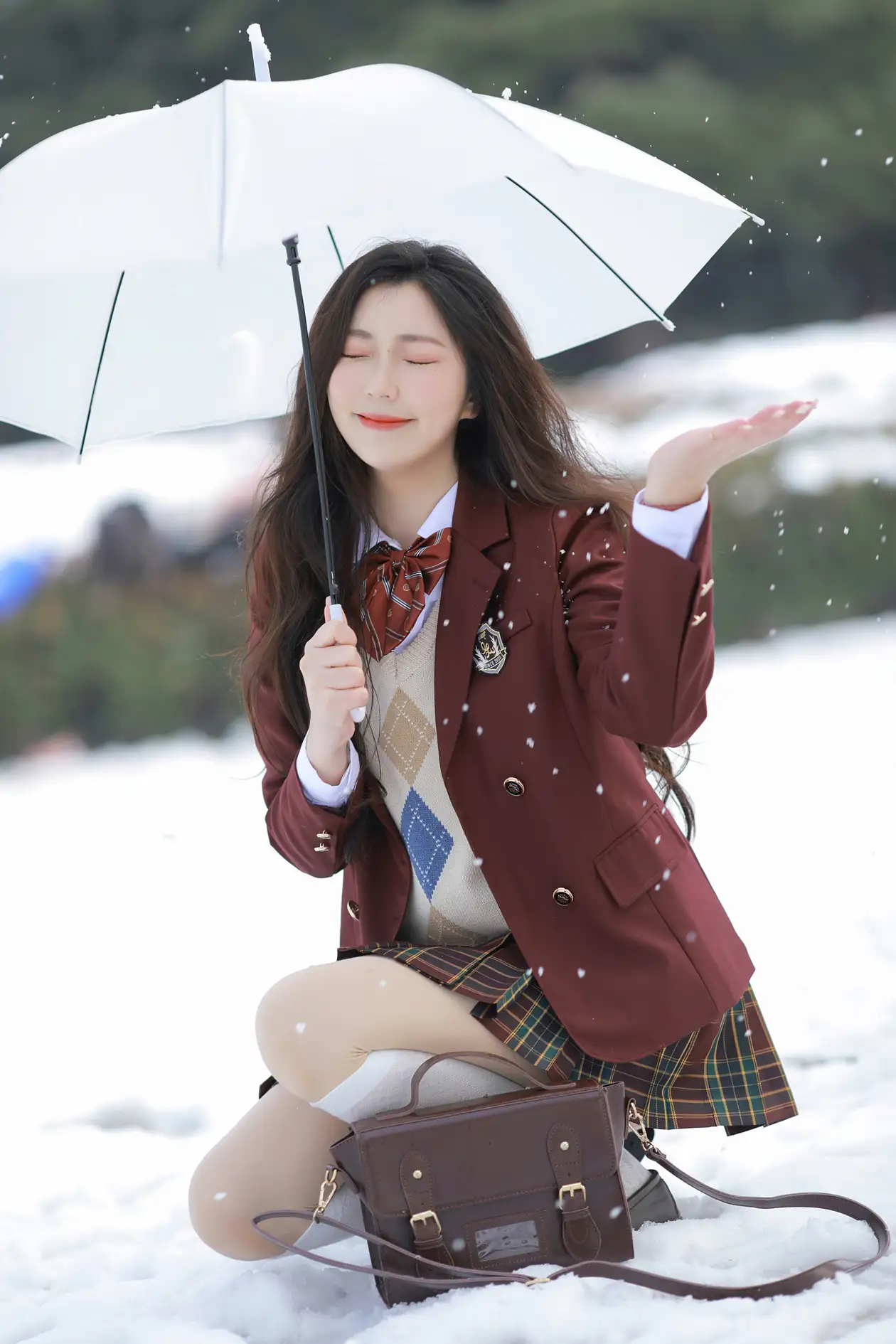 [艺图语] 2022.07.28 Vol.1561 – 恰好飘来的雪 晓芳#[23P]-2