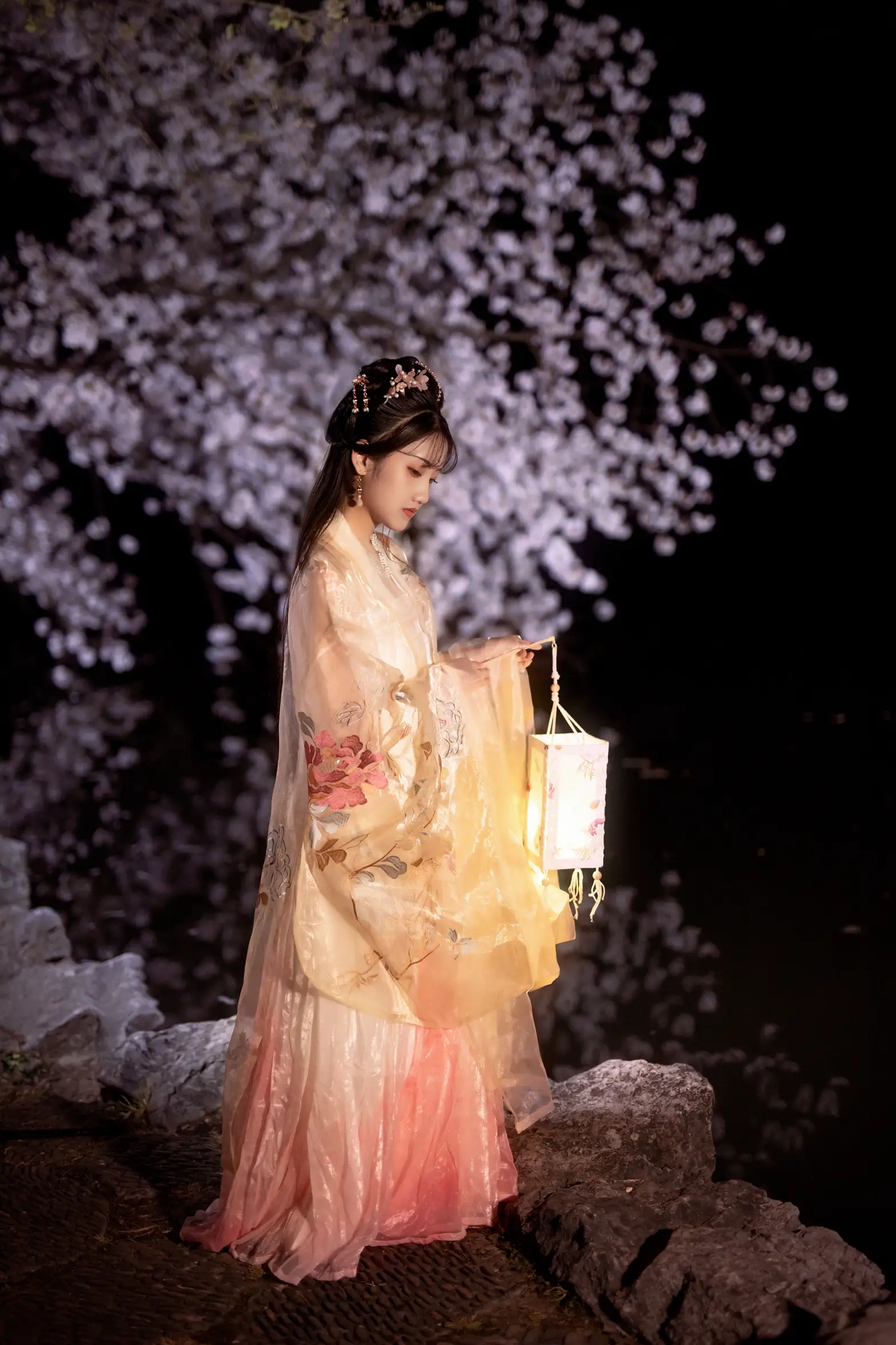 [艺图语] 2021.12.29 Vol.548 – 樱 参商#[21P]-5