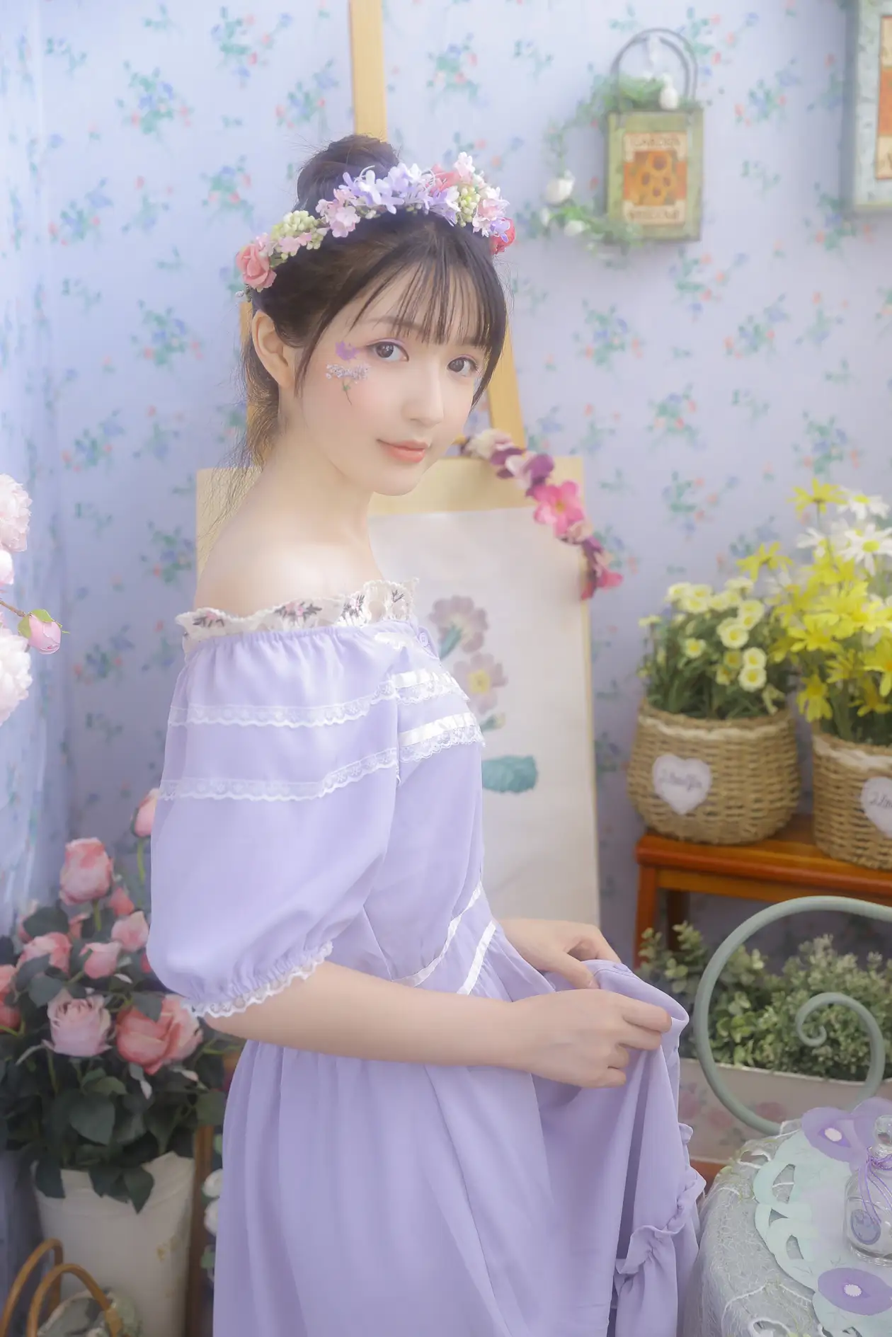 [艺图语] 2022.07.19 Vol.1518 – 把你栽在花园里 金迪-Vivian#[22P]-9