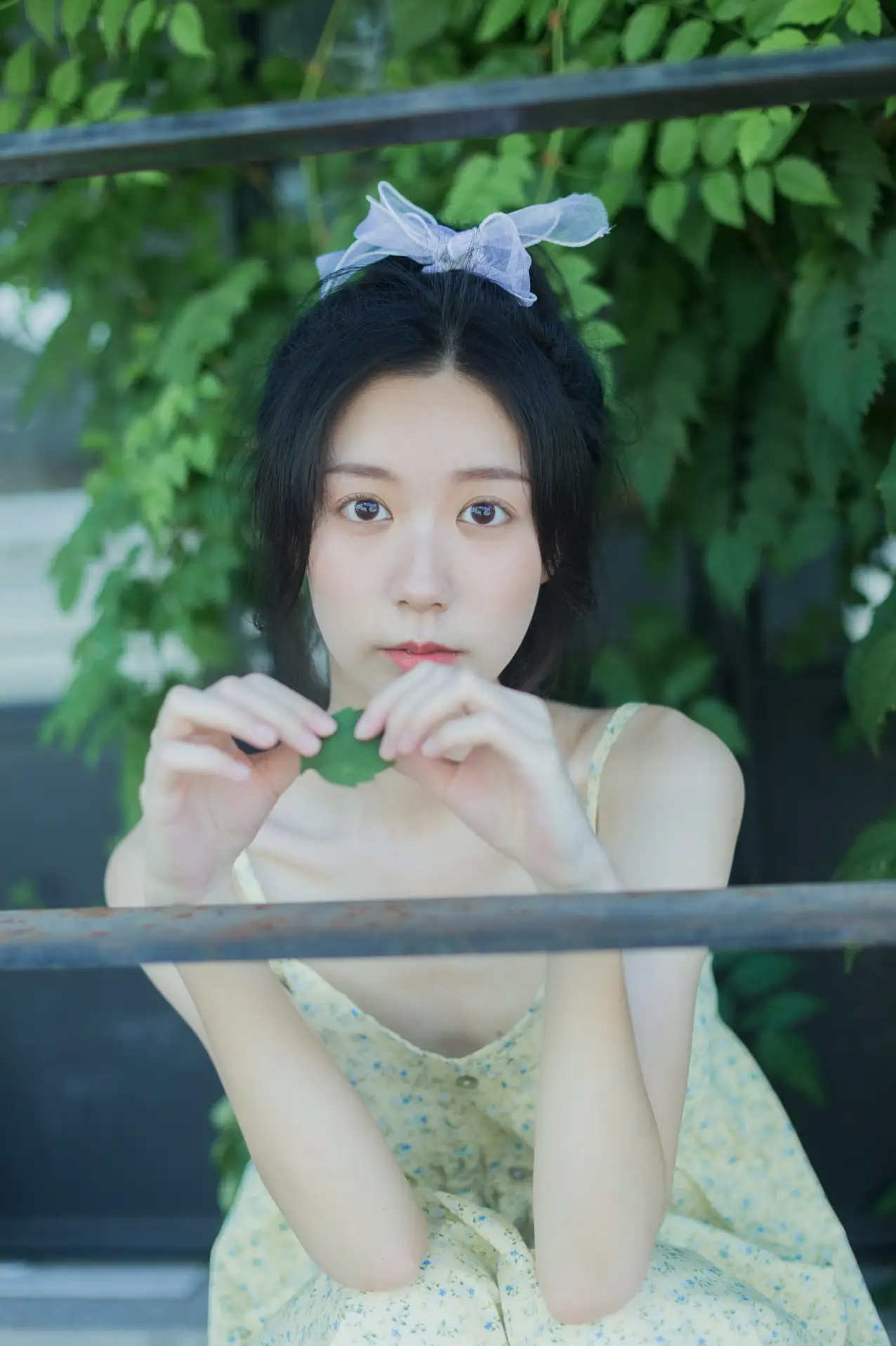 [艺图语] 2022.08.18 Vol.1732 – 夏日凌霄 饲猫少女 饲猫少女-#[33P]-7
