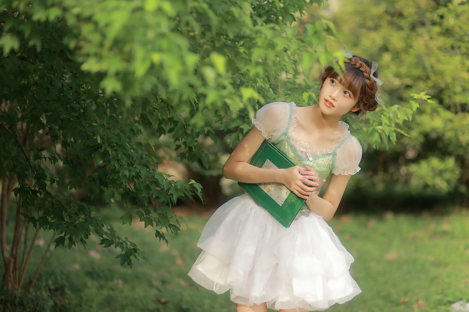 [YITUYU] 2022.09.13 VOL.1943 -To hide the dream into the leaves- goldfishyu#[22P]-5