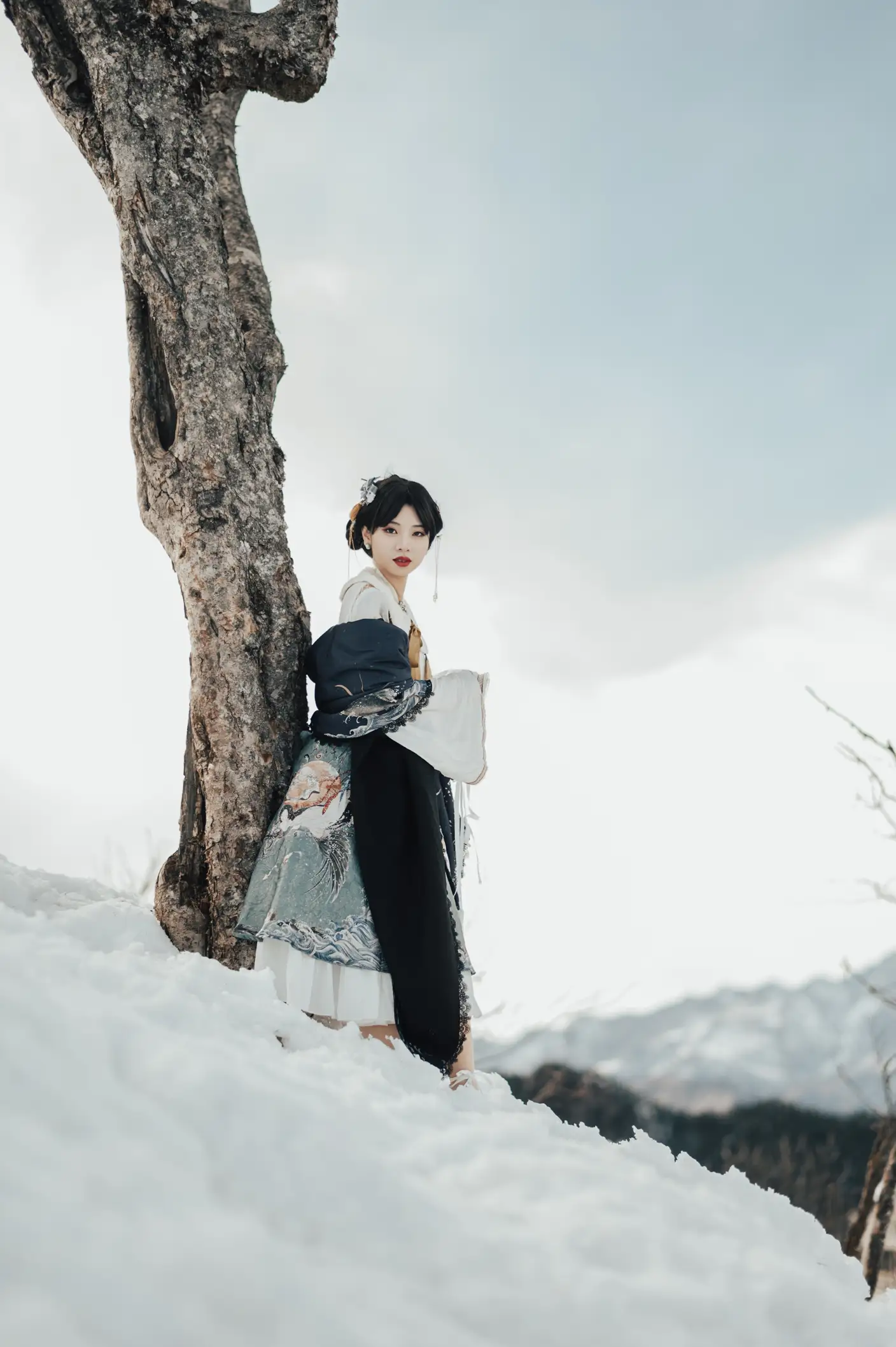 [艺图语] 2022.05.18 Vol.0916 – 南山雪 池子#[22P]-2