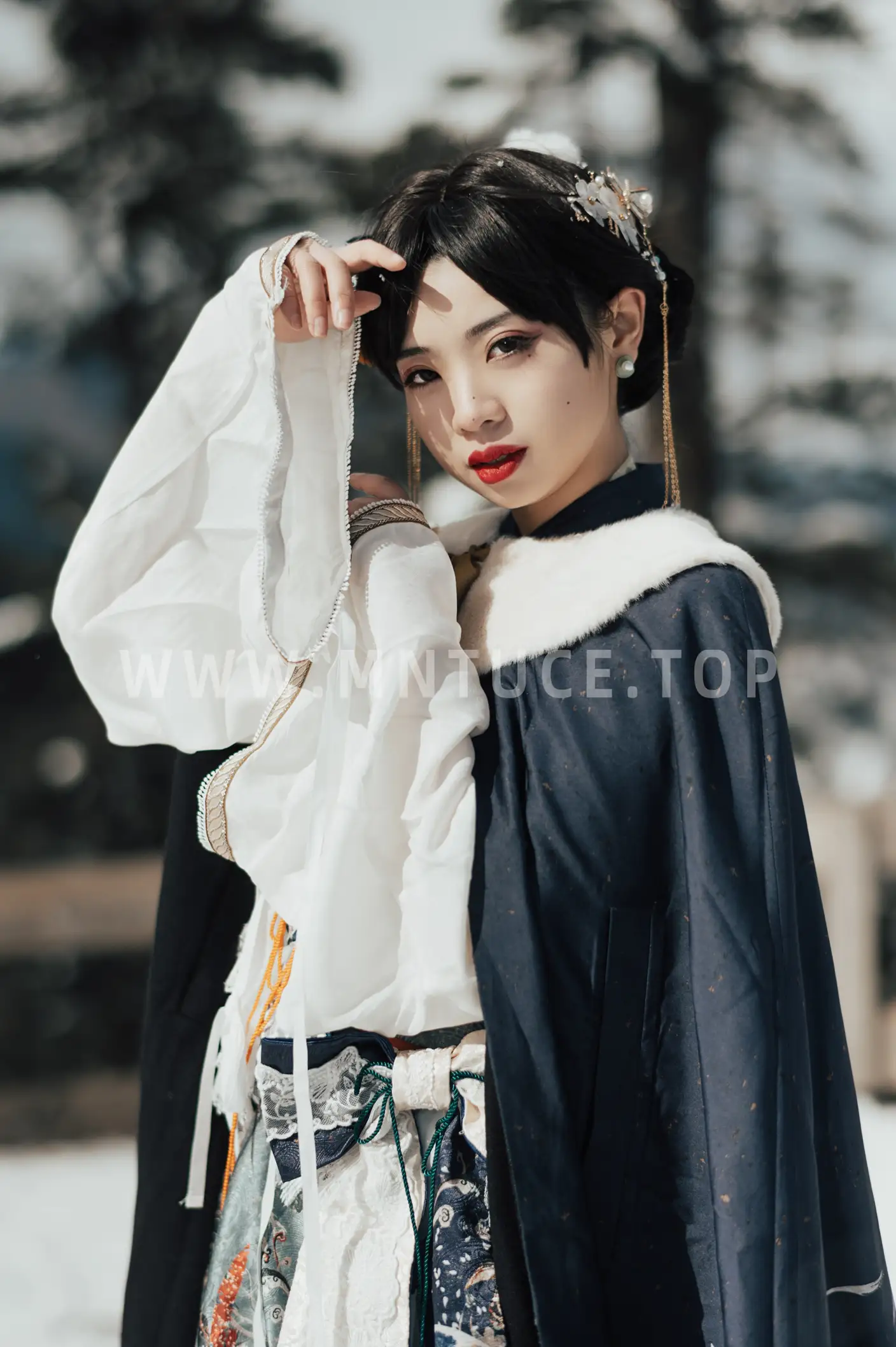 [艺图语] 2022.05.18 Vol.0916 – 南山雪 池子#[22P]-4