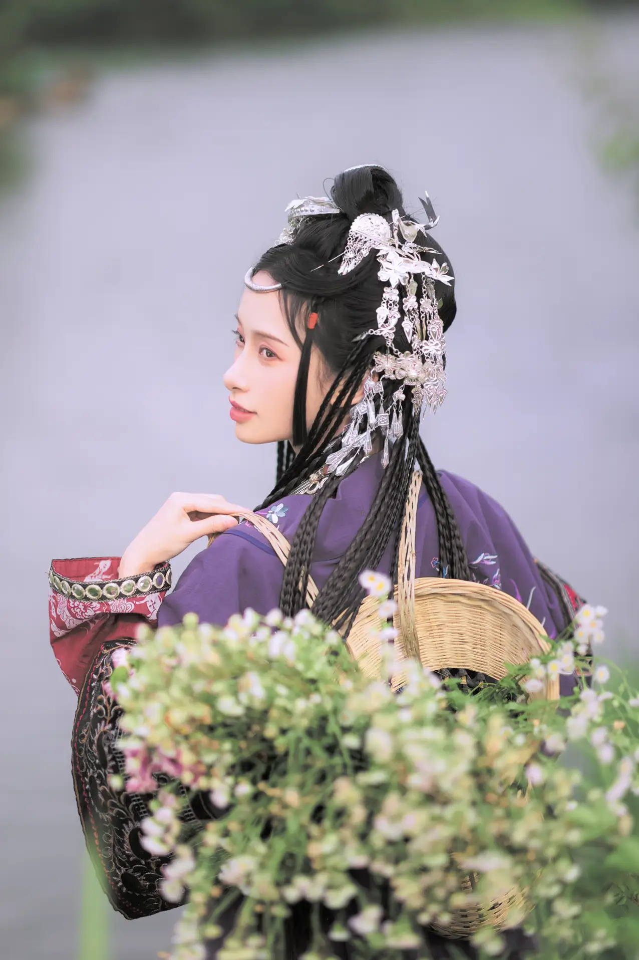 [艺图语] 2022.08.23 Vol.1774 – 苗疆少女 眸小妖#[42P]-1