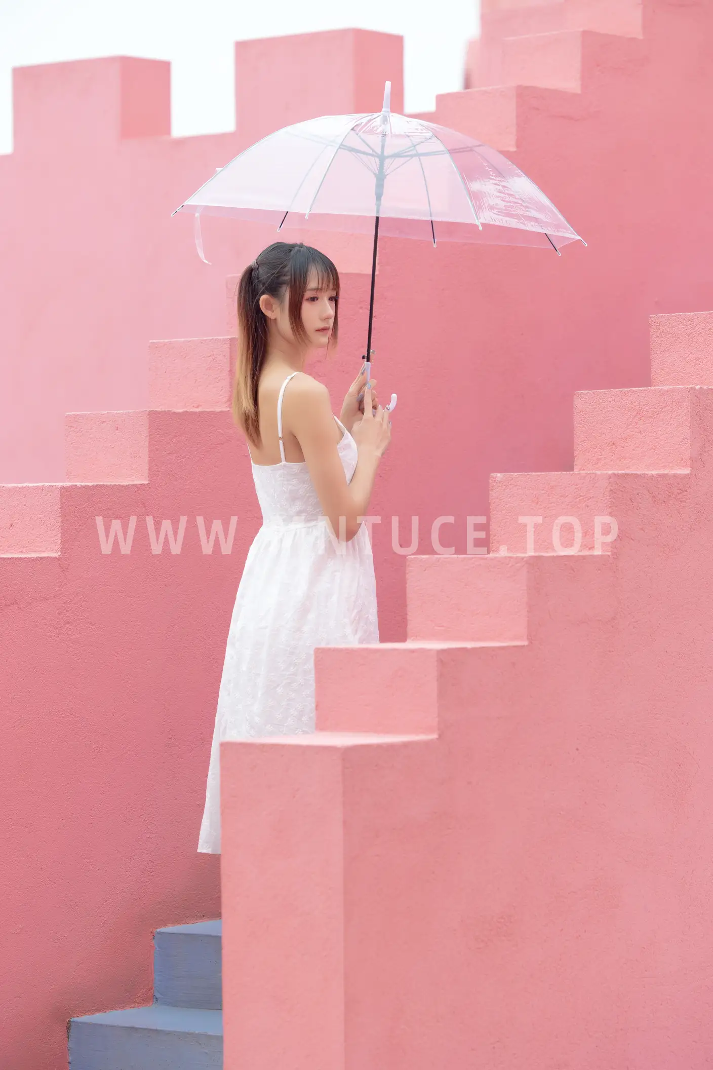 [艺图语] 2022.06.24 Vol.1272 – 彩色迷宫 兔子Zzz不吃胡萝卜#[32P]-19