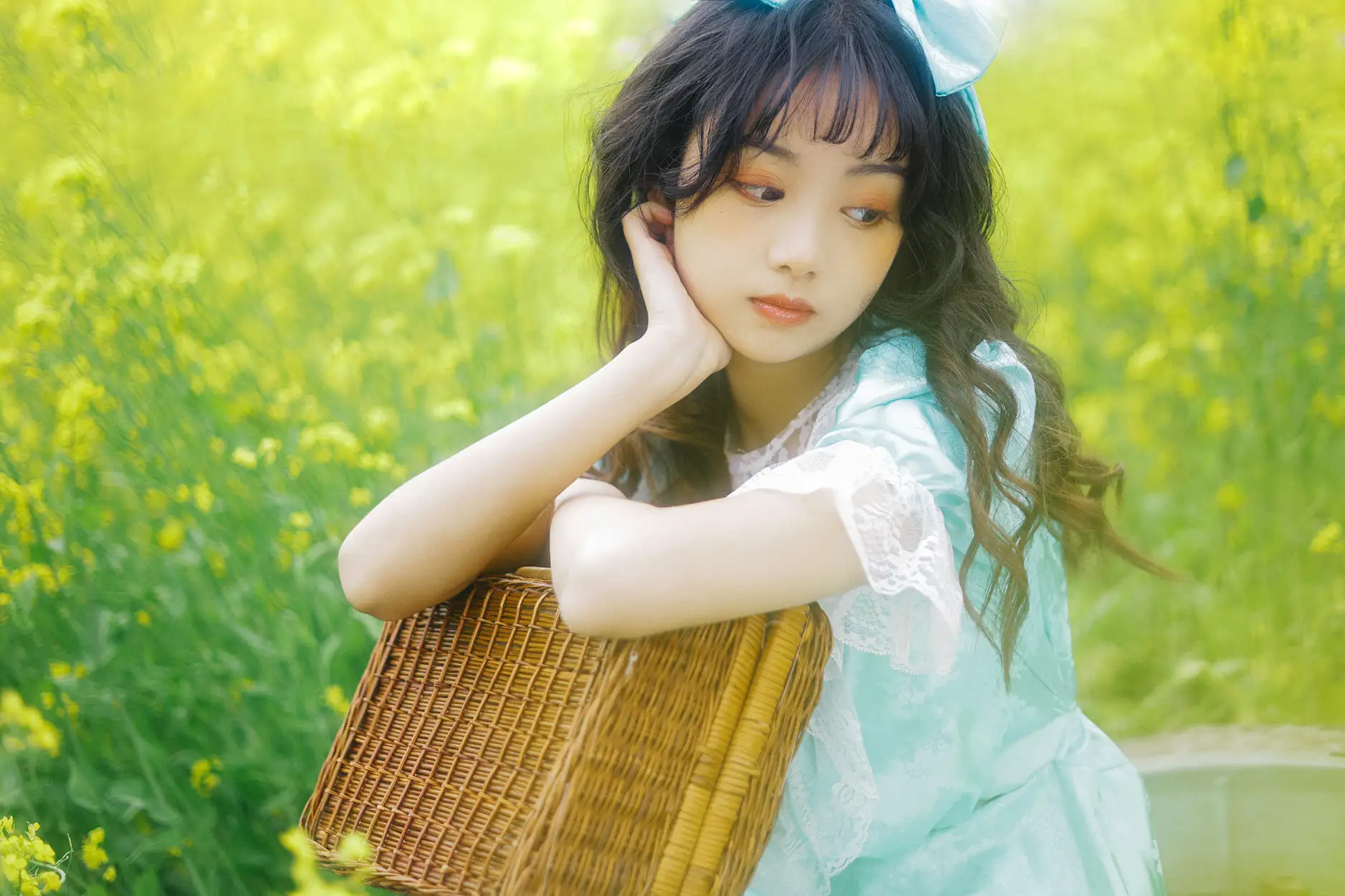 [艺图语] 2022.05.26 Vol.0990 – 黄色花海 芊芊#[24P]-8