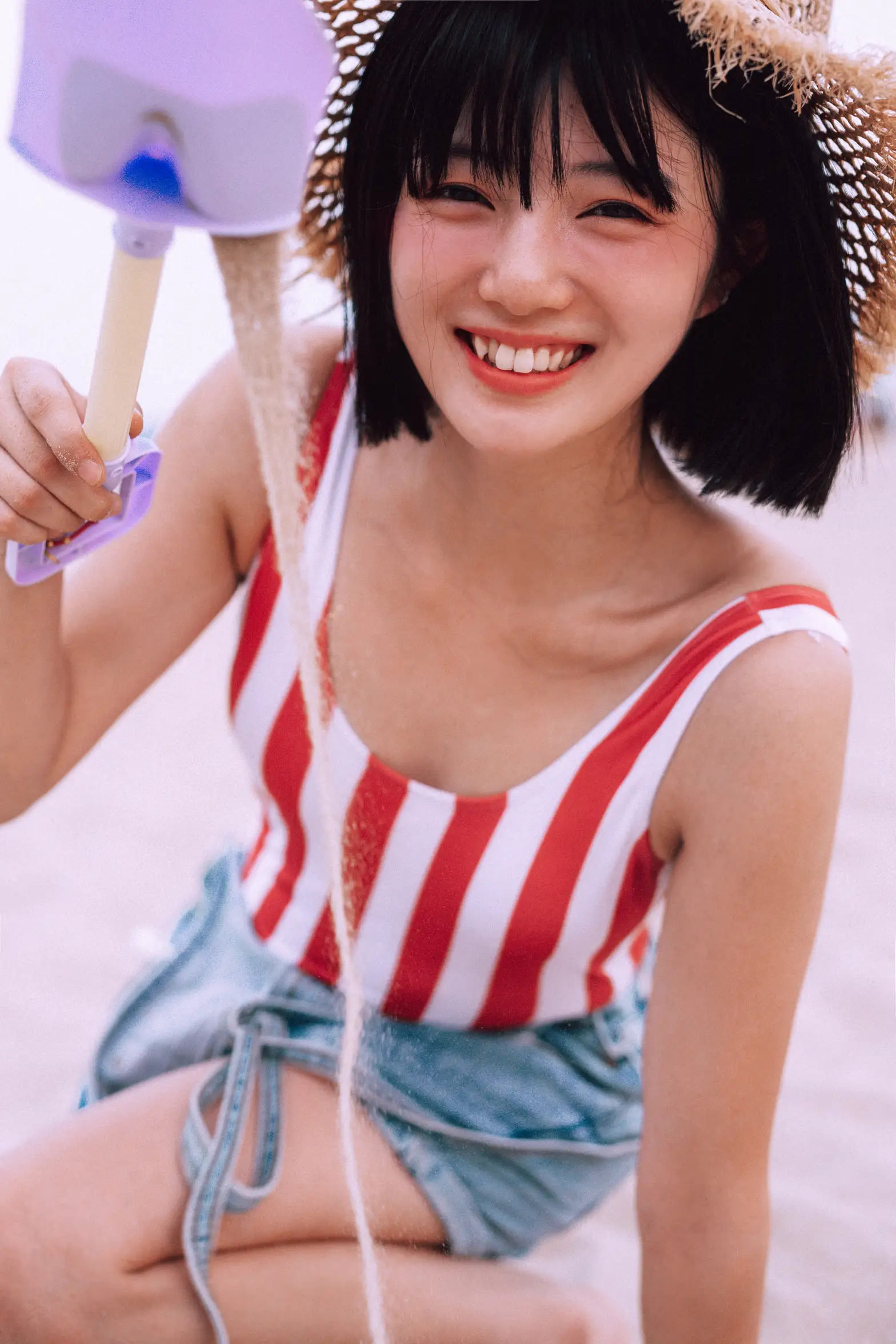 [艺图语] 2021.11.24 Vol.467 – 红色沙滩少女 黎美汐#[42P]-5