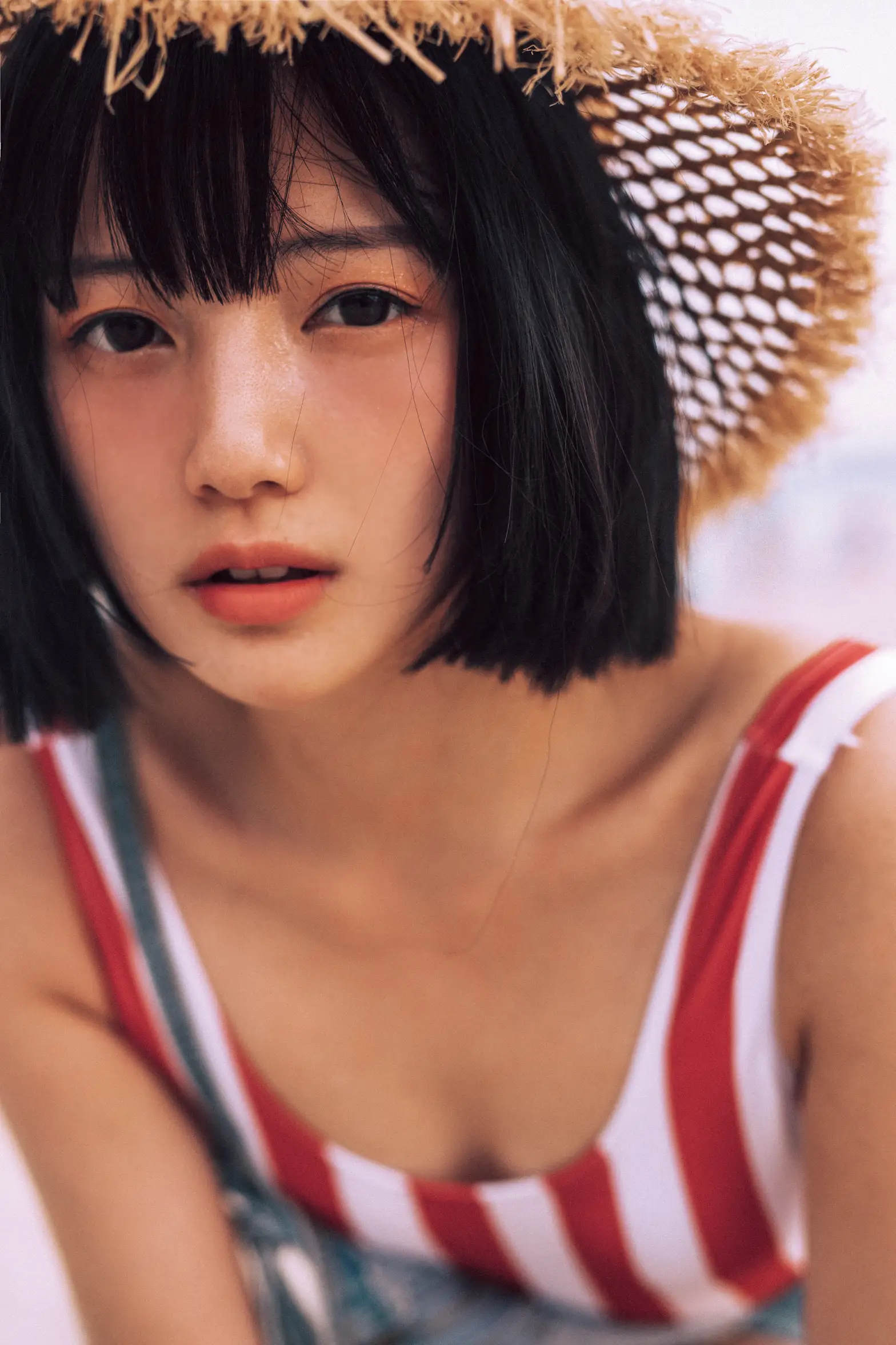 [艺图语] 2021.11.24 Vol.467 – 红色沙滩少女 黎美汐#[42P]-7