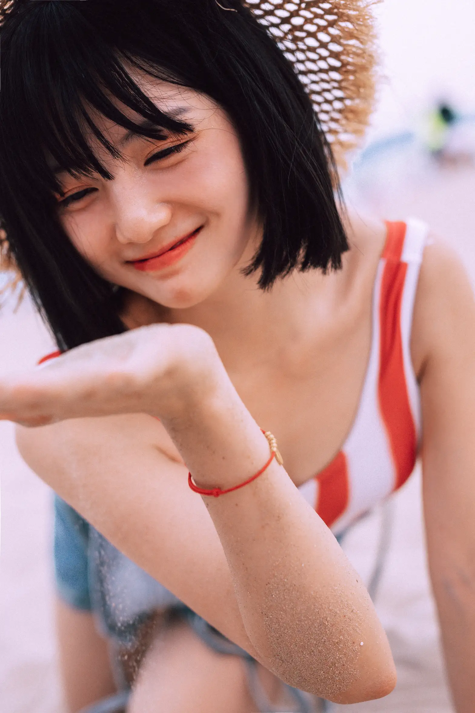 [艺图语] 2021.11.24 Vol.467 – 红色沙滩少女 黎美汐#[42P]-6