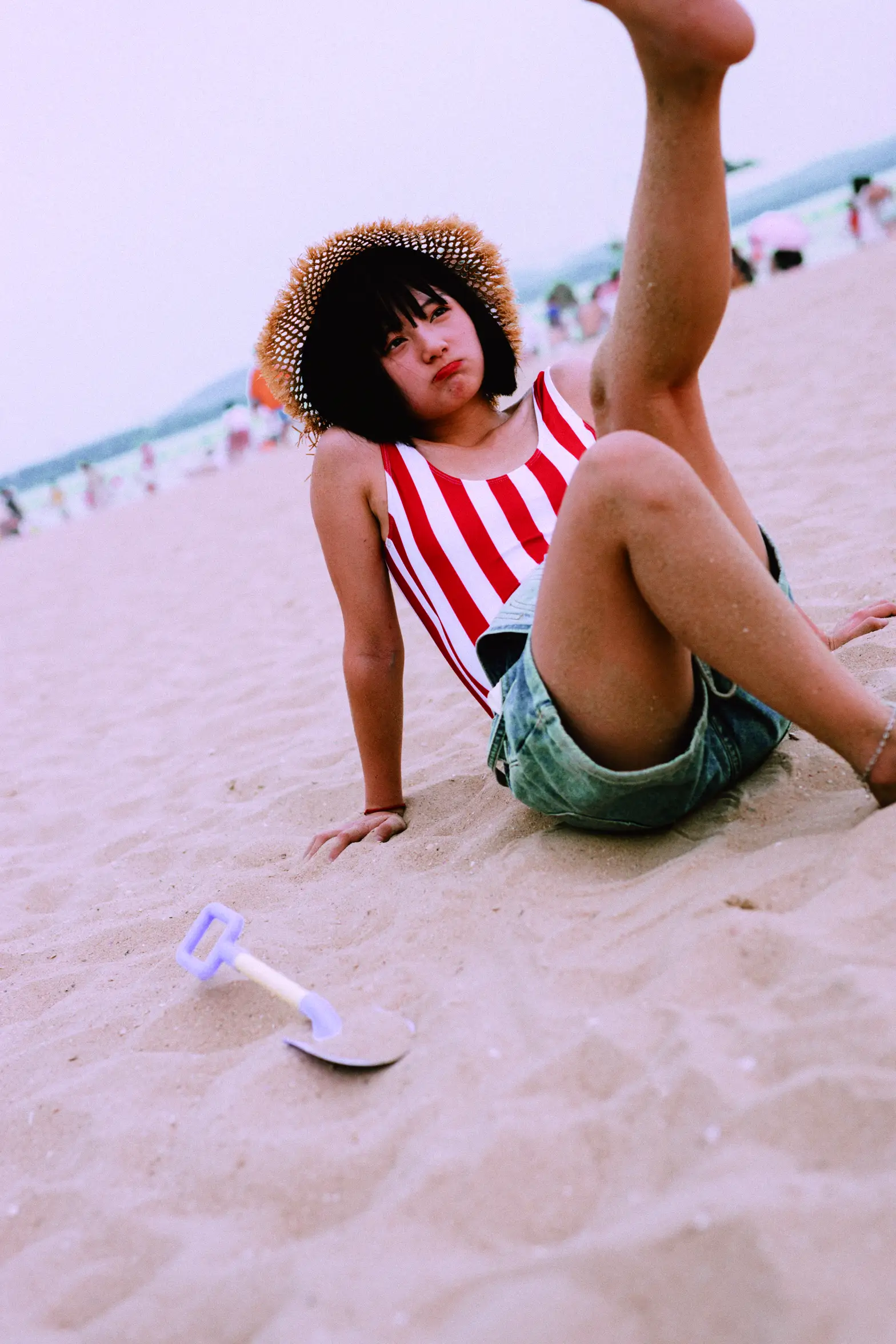[艺图语] 2021.11.24 Vol.467 – 红色沙滩少女 黎美汐#[42P]-8