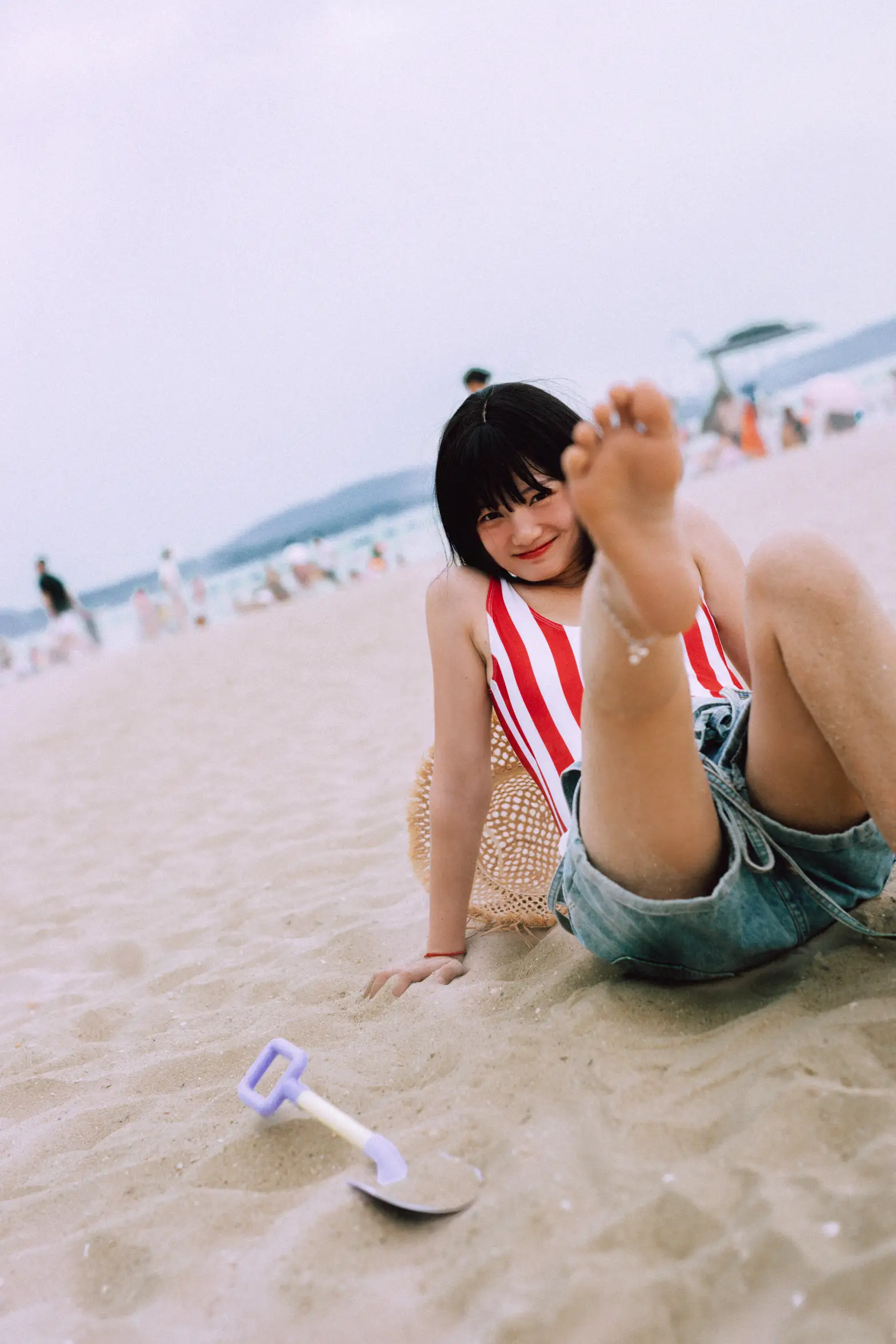 [艺图语] 2021.11.24 Vol.467 – 红色沙滩少女 黎美汐#[42P]-9