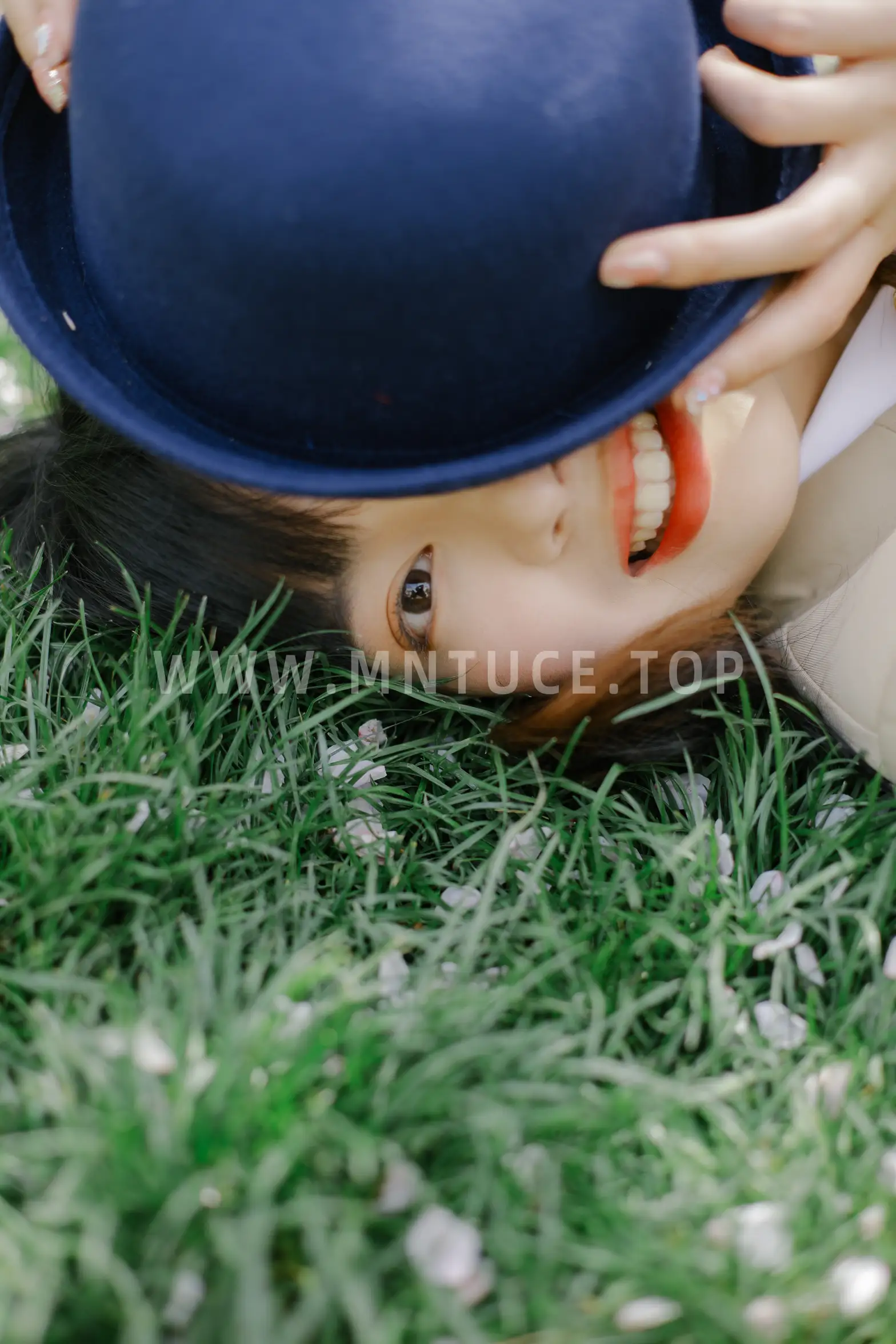 [艺图语] 2022.06.08 Vol.1122 – 樱花烂漫 谢乏乏#[39P]-8