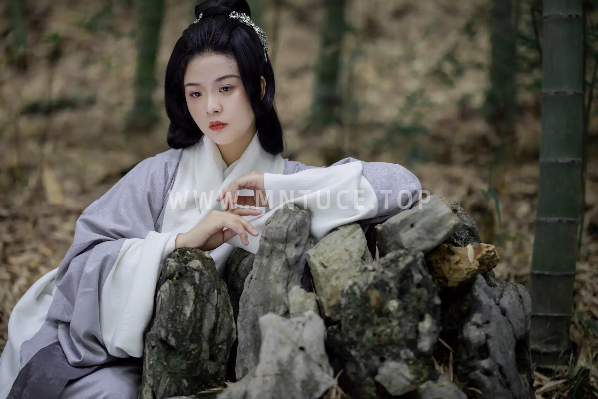 [艺图语] 2022.07.26 Vol.1545 – 潇湘曲 JUNRIN木罗#[22P]-8