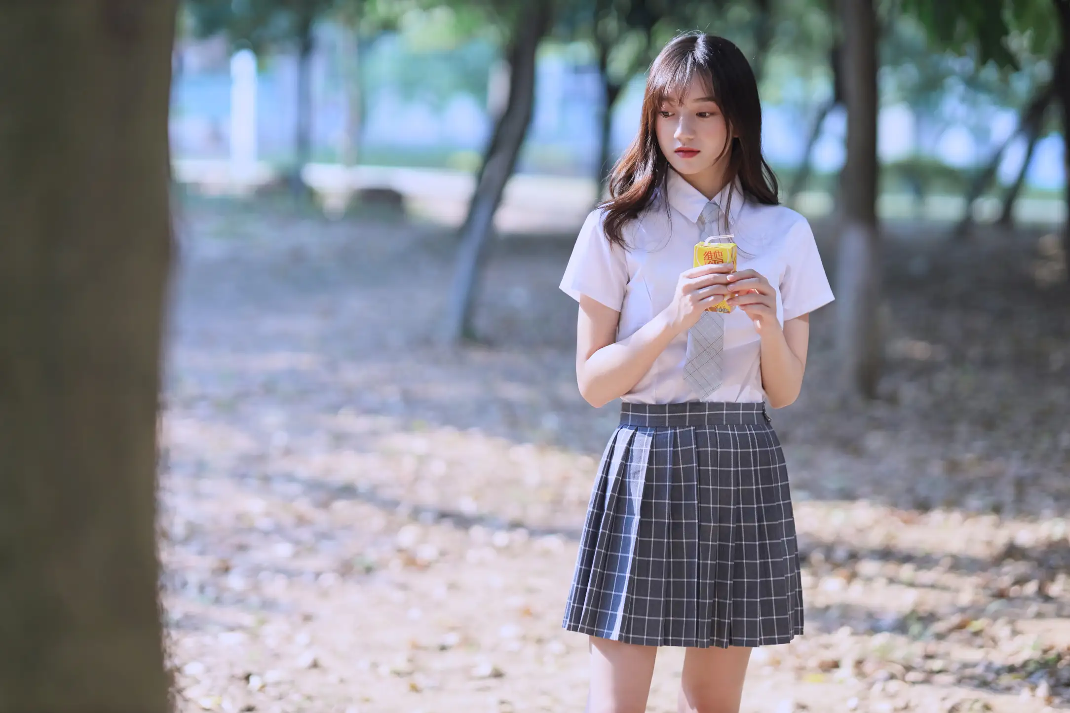 [艺图语] 2022.05.24 Vol.0972 – 校园青春 虫虫#[43P]-1