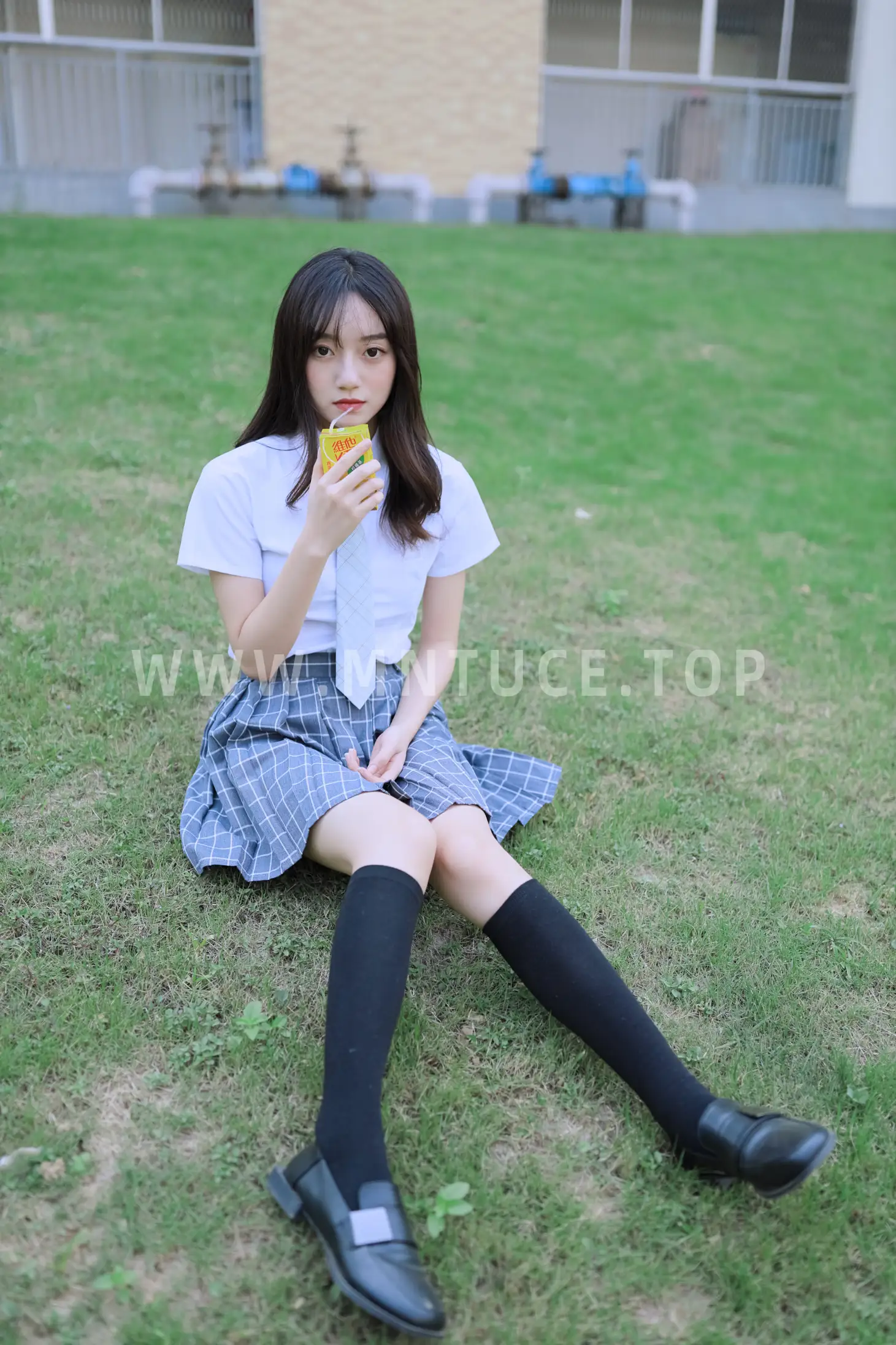 [艺图语] 2022.05.24 Vol.0972 – 校园青春 虫虫#[43P]-8