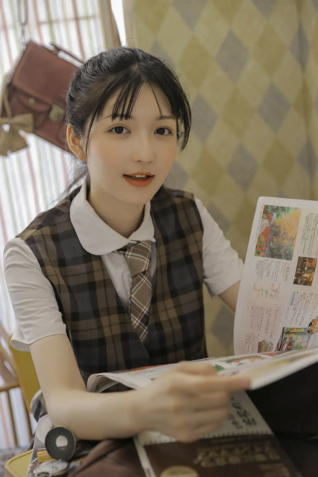 [艺图语] 2022.06.29 Vol.1320 – 高校女生 金迪-Vivian#[22P]-6