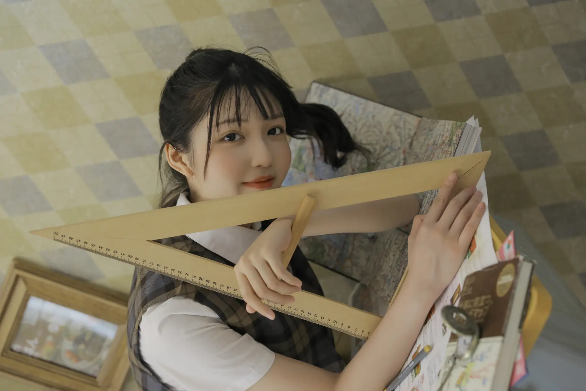 [艺图语] 2022.06.29 Vol.1320 – 高校女生 金迪-Vivian#[22P]-10