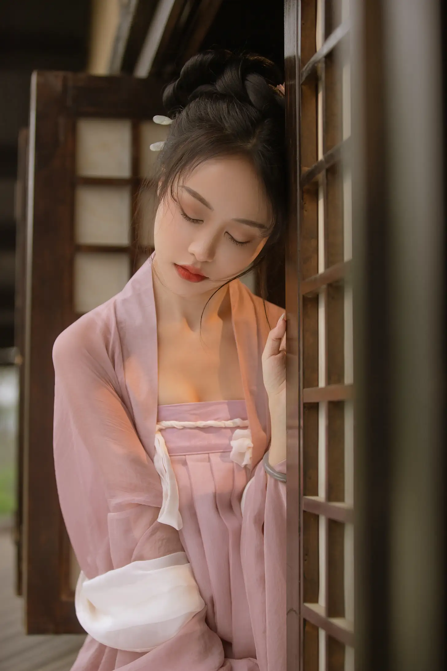 [艺图语] 2022.08.15 Vol.1707 – 春日宴 梨一依#[25P]-16