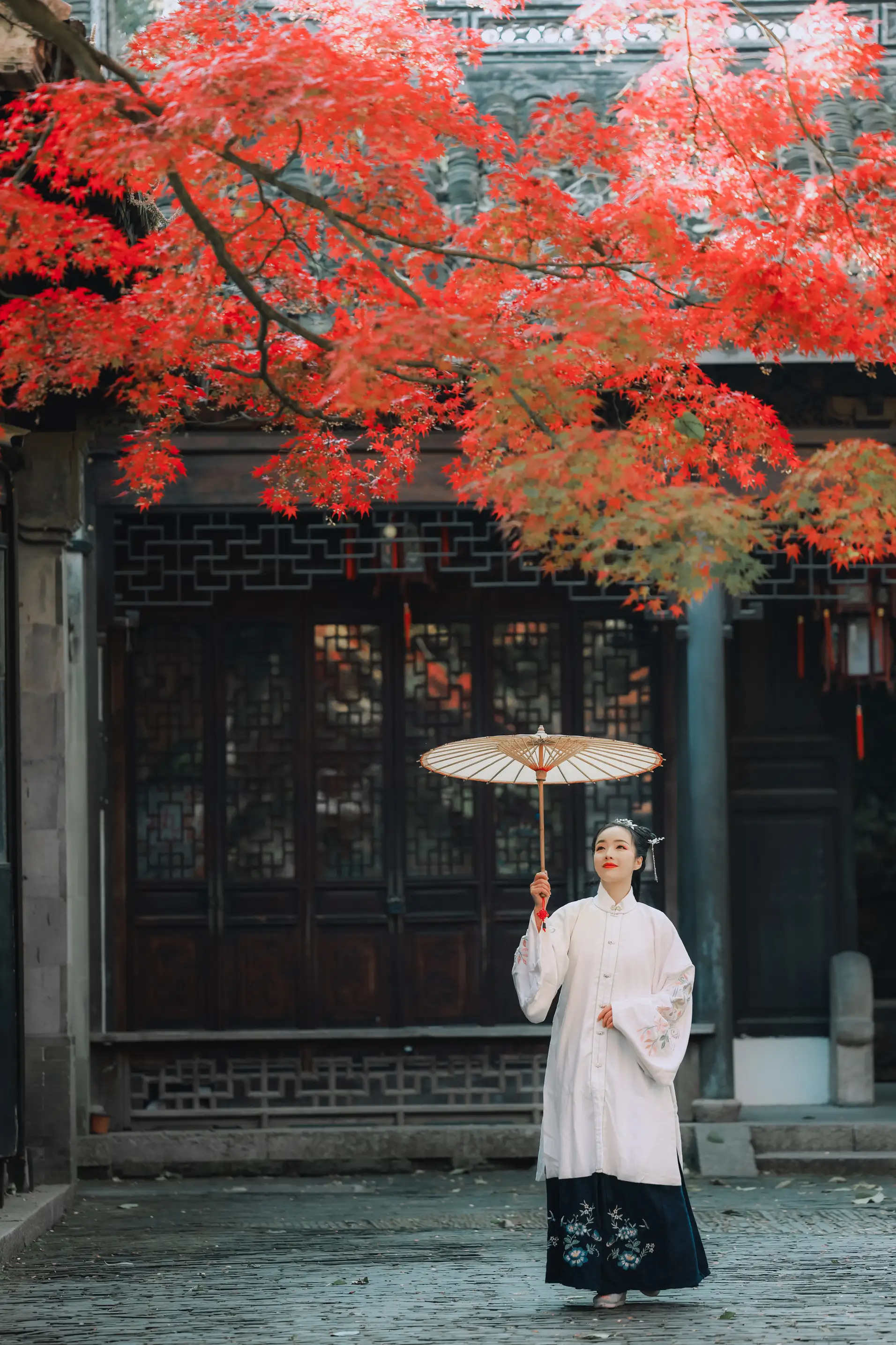 [艺图语] 2022.01.22 Vol.694 – 枫林晚 鹿呦#[25P]-2