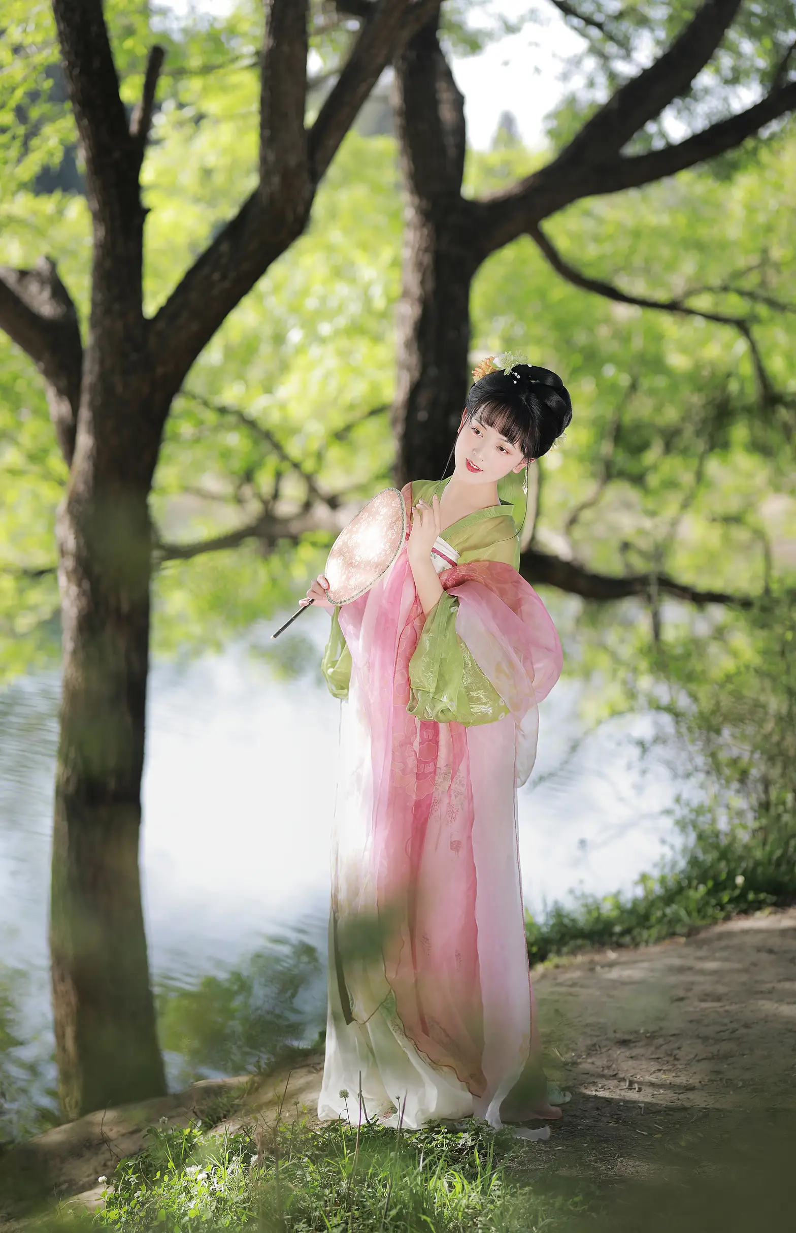 [艺图语] 2022.07.03 Vol.1368 – 桃红柳绿 顺锦#[20P]-1