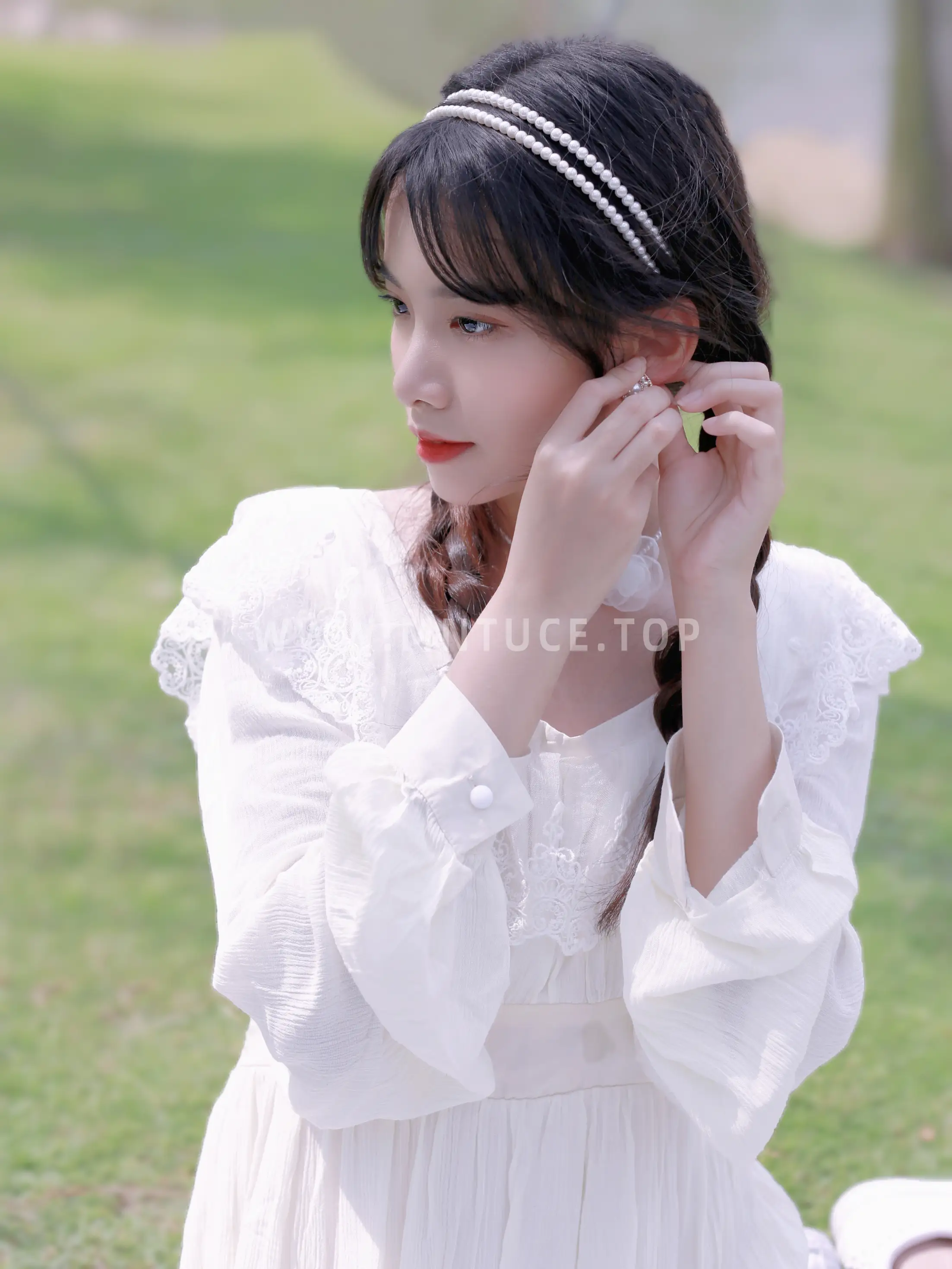 [艺图语] 2022.09.10 Vol.1919 – 温柔少女 小愉不是鱼#[24P]-8