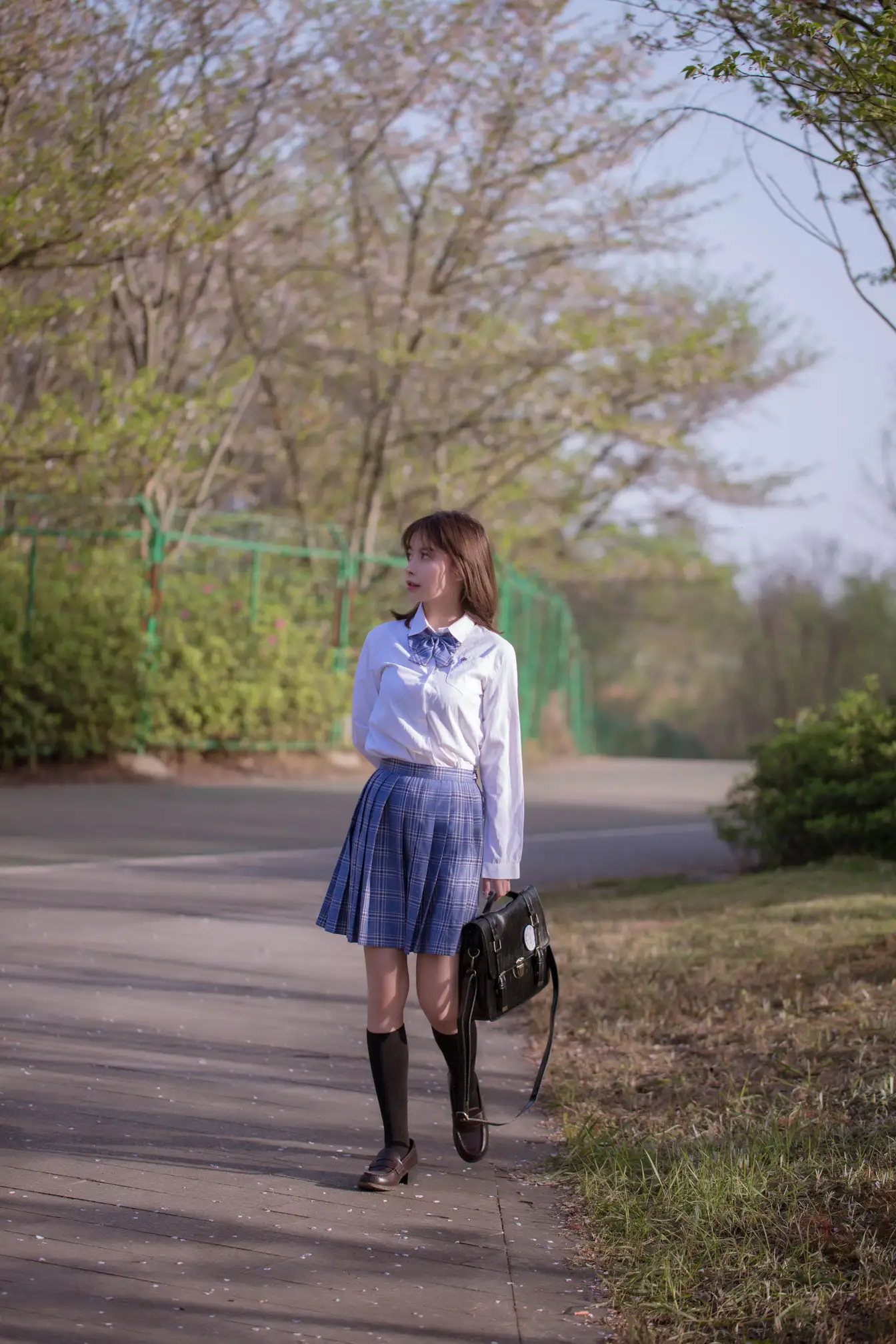 [艺图语] 2022.02.23 Vol.846 – JK写真集 青山情山#[36P]-2