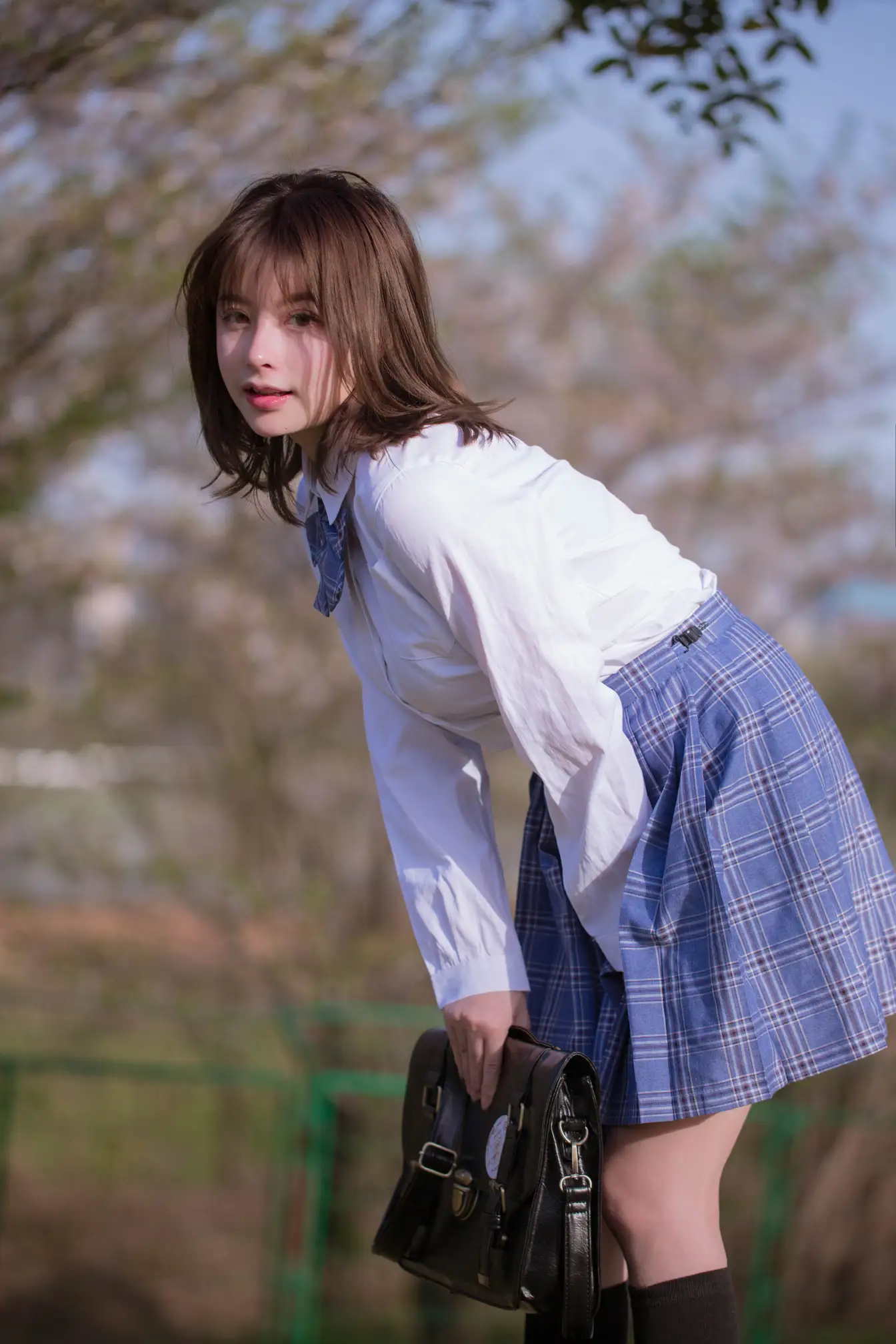 [艺图语] 2022.02.23 Vol.846 – JK写真集 青山情山#[36P]-1
