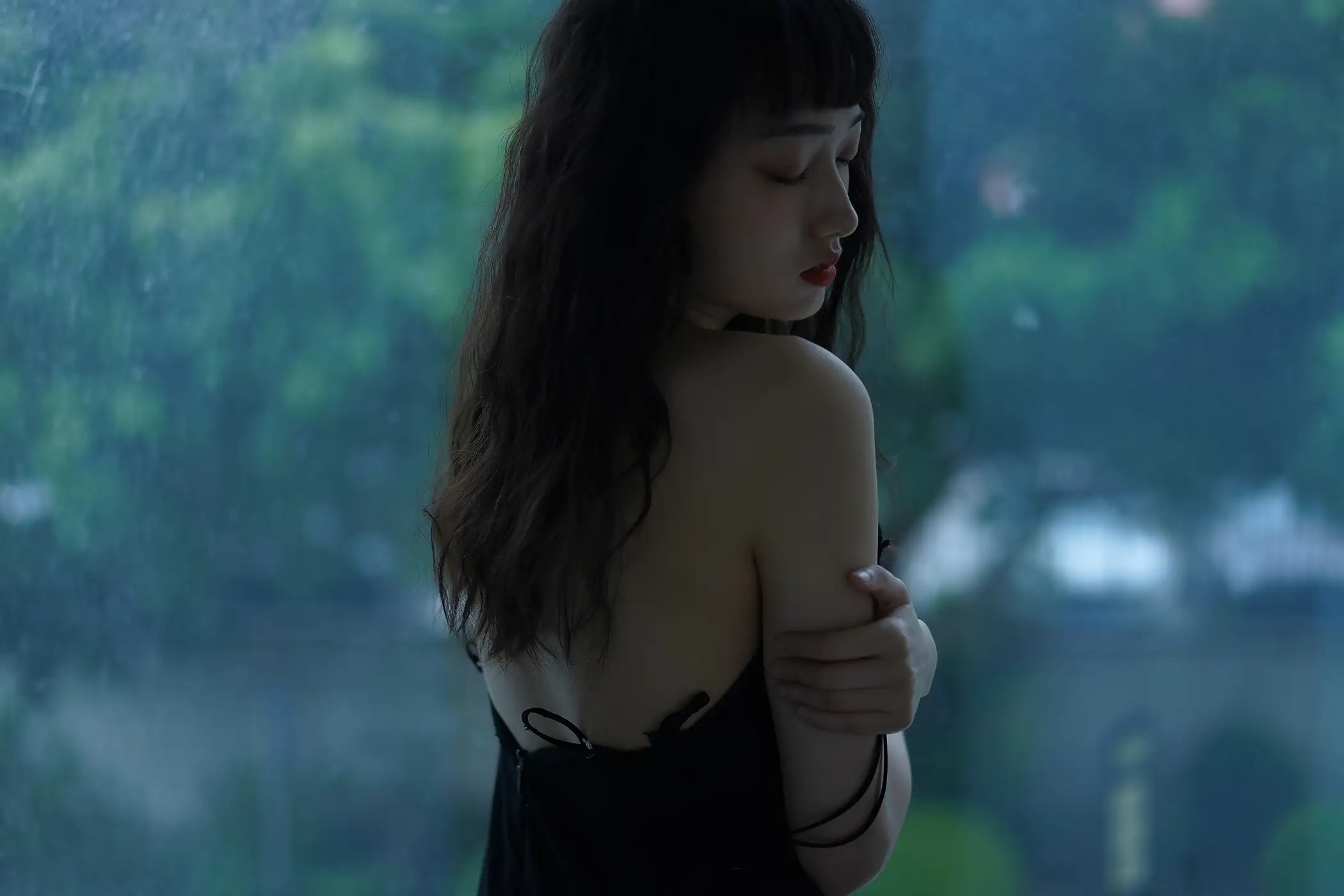 [艺图语] 2022.06.07 Vol.1104 – 被雨伤透 潇潇#[27P]-10