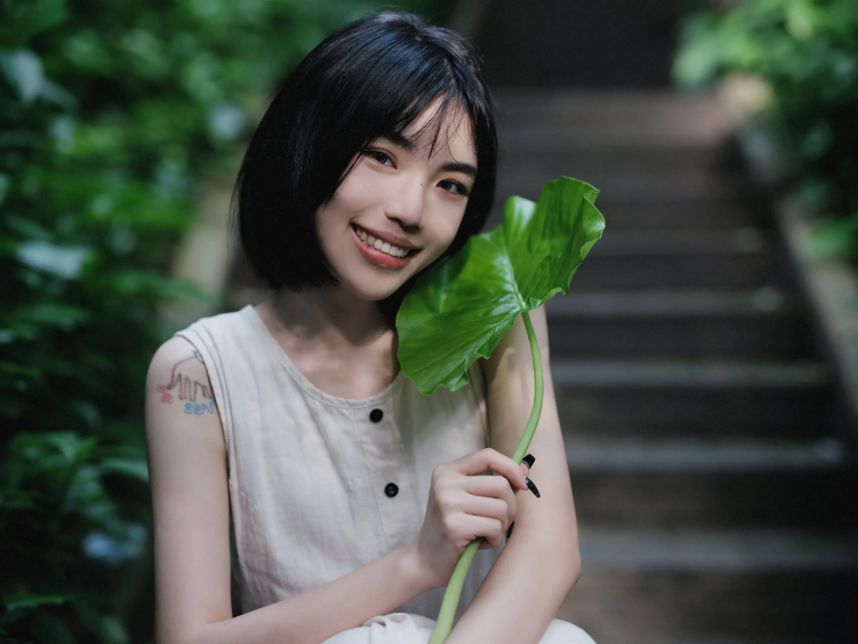 [艺图语] 2022.08.09 Vol.1659 – 爱笑的眼睛 PP#[60P]-8