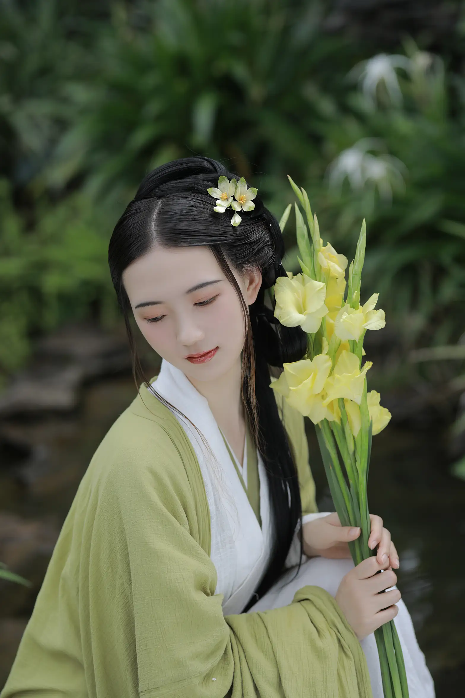 [艺图语] 2022.08.01 Vol.1595 – 碧玉 Z#[27P]-10