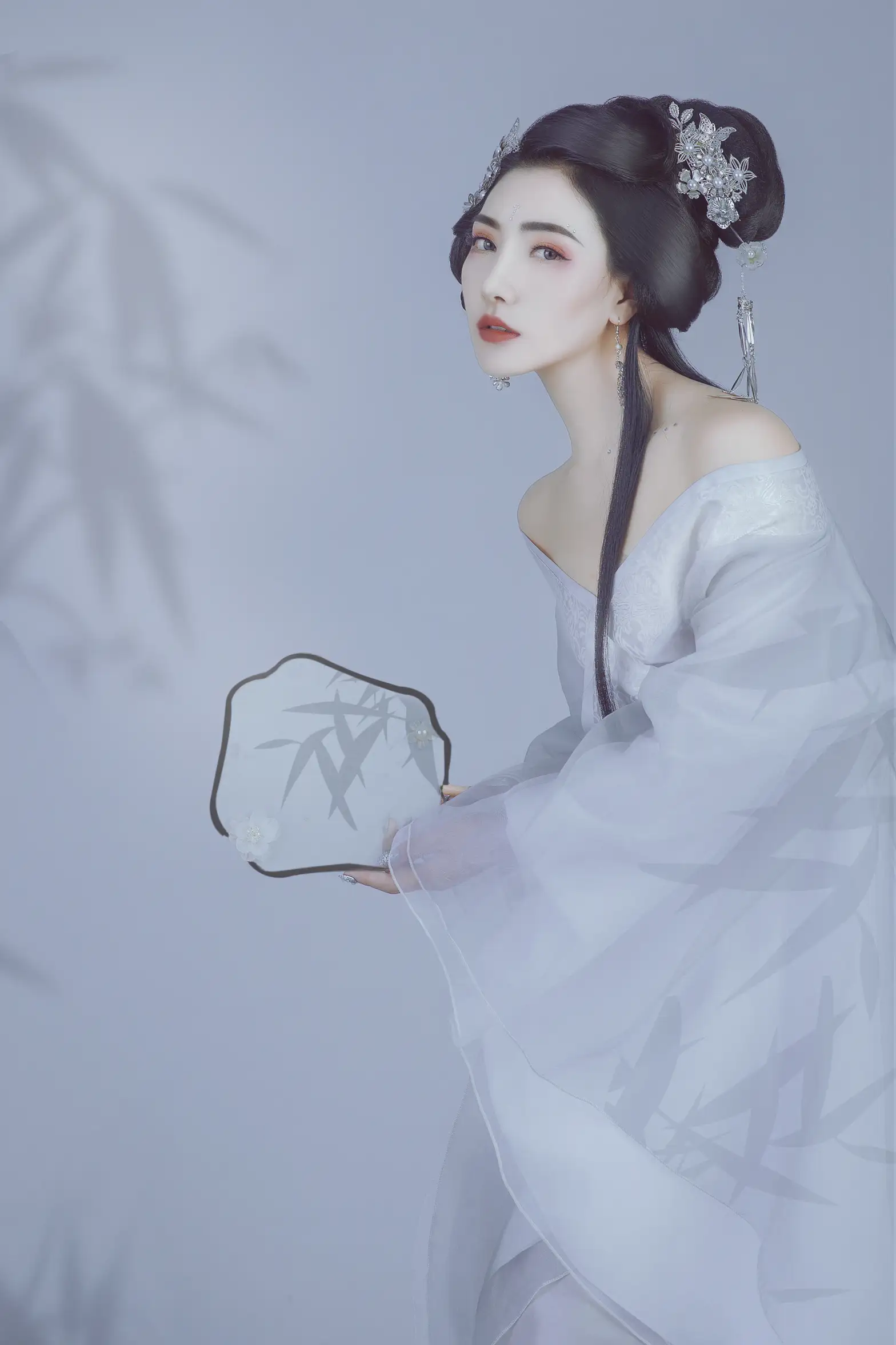 [艺图语] 2022.01.06 Vol.599 – 清月盈 唯宝#[22P]-3