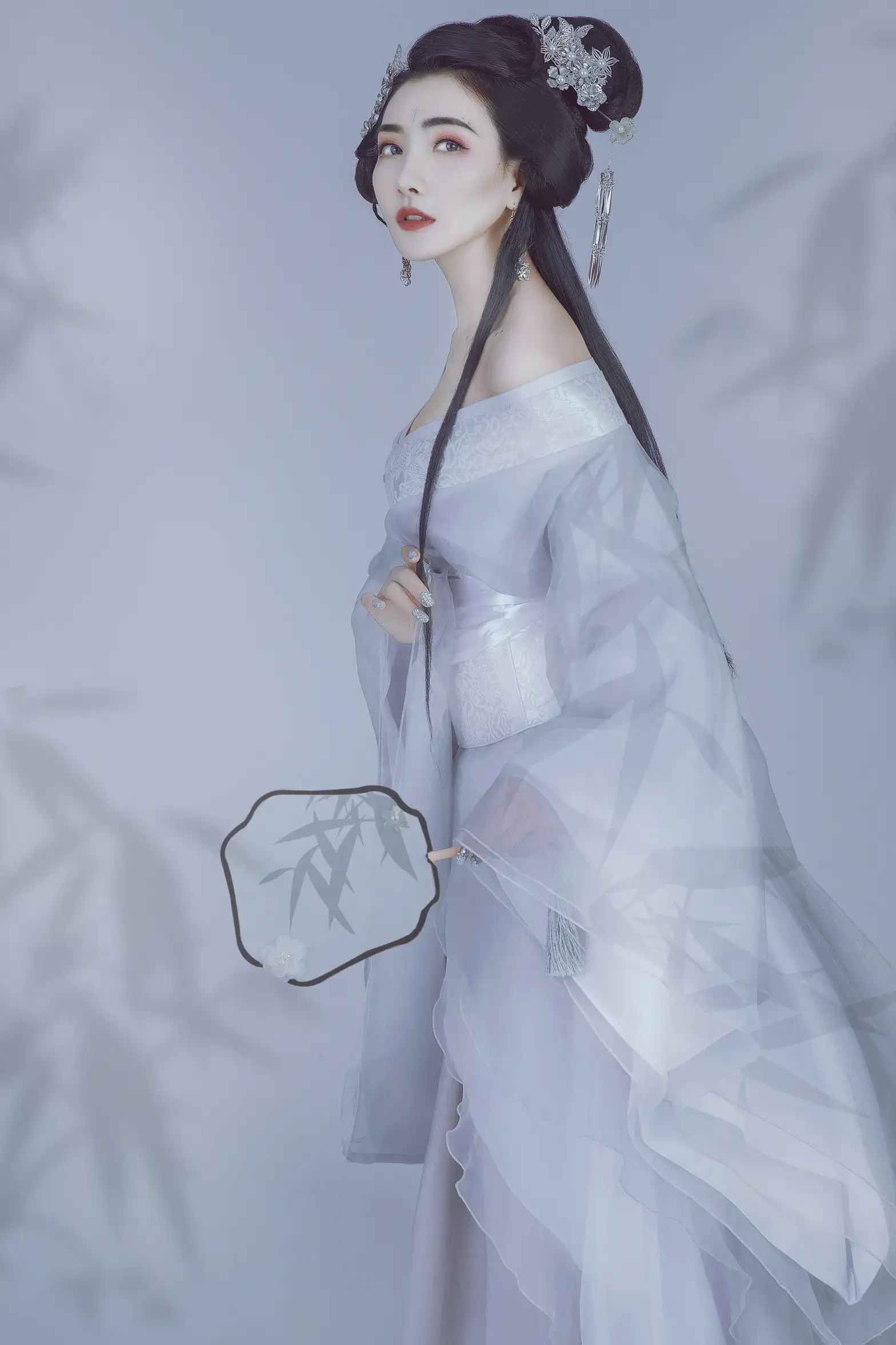[艺图语] 2022.01.06 Vol.599 – 清月盈 唯宝#[22P]-4