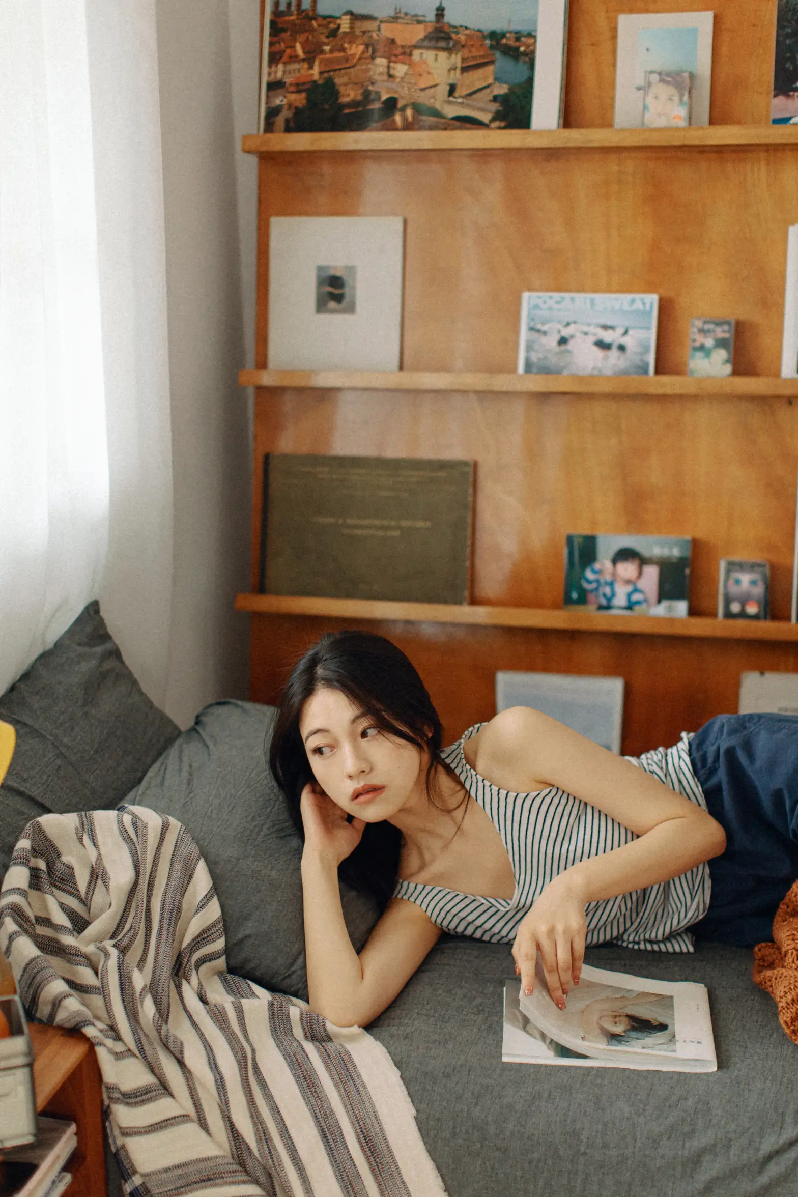 [艺图语] 2022.06.01 Vol.1050 – 寝居女子写真集 九月#[34P]-10