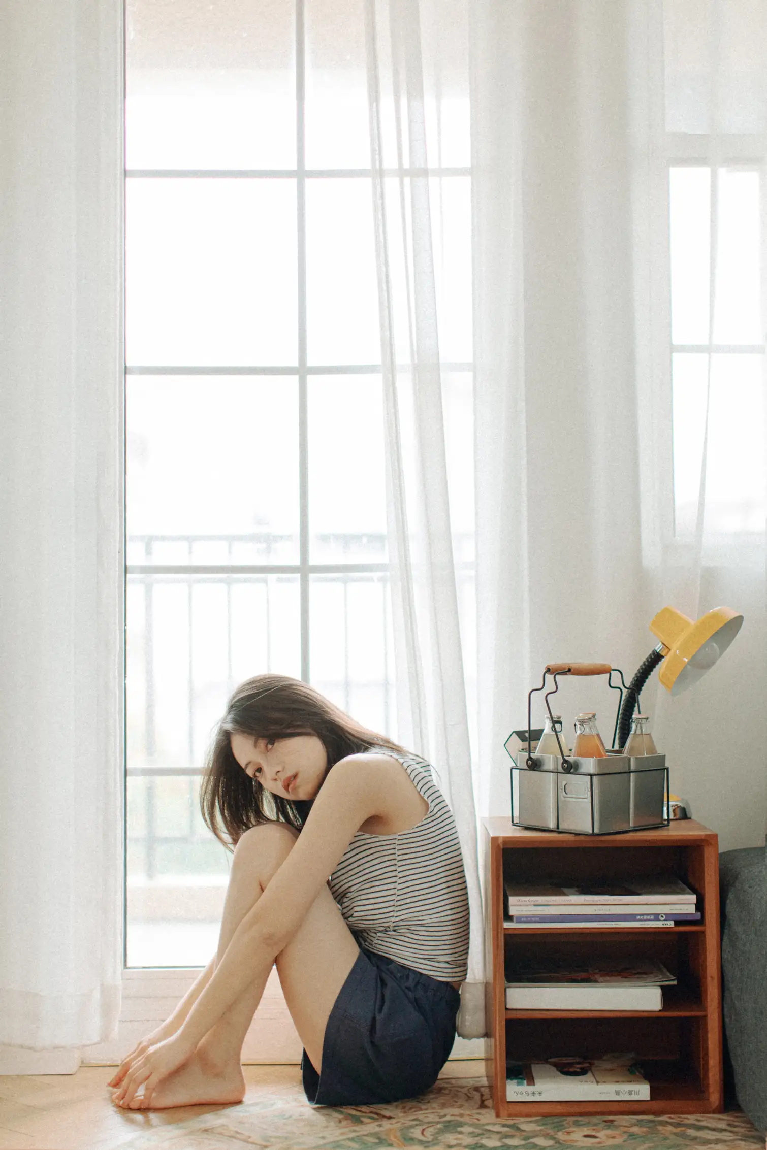 [艺图语] 2022.06.01 Vol.1050 – 寝居女子写真集 九月#[34P]-5