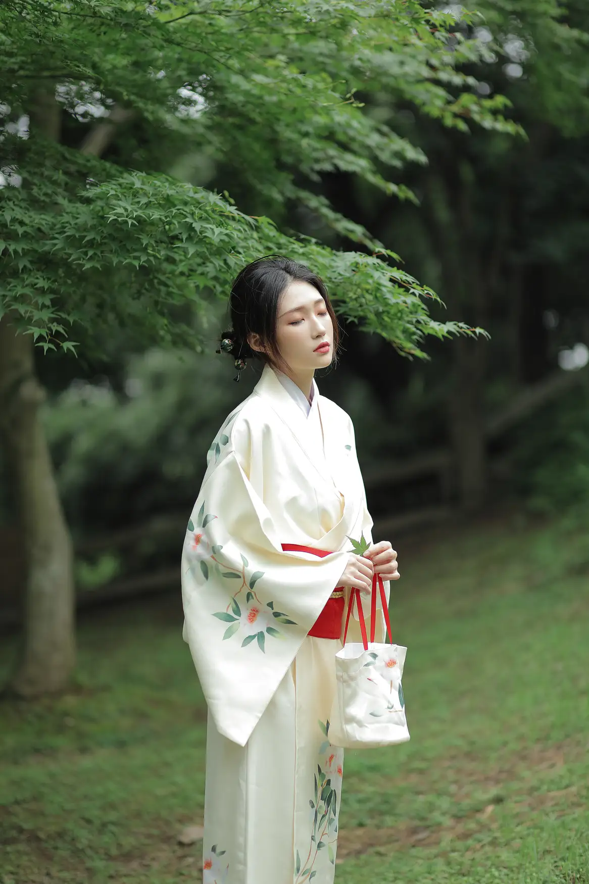 [艺图语] 2022.01.08 Vol.611 – 四月桃林 柳柳#[35P]-2