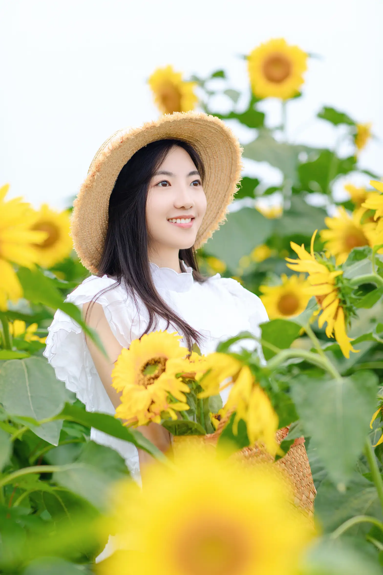 [艺图语] 2022.08.22 Vol.1766 – 向日葵女孩 栗子#[22P]-5