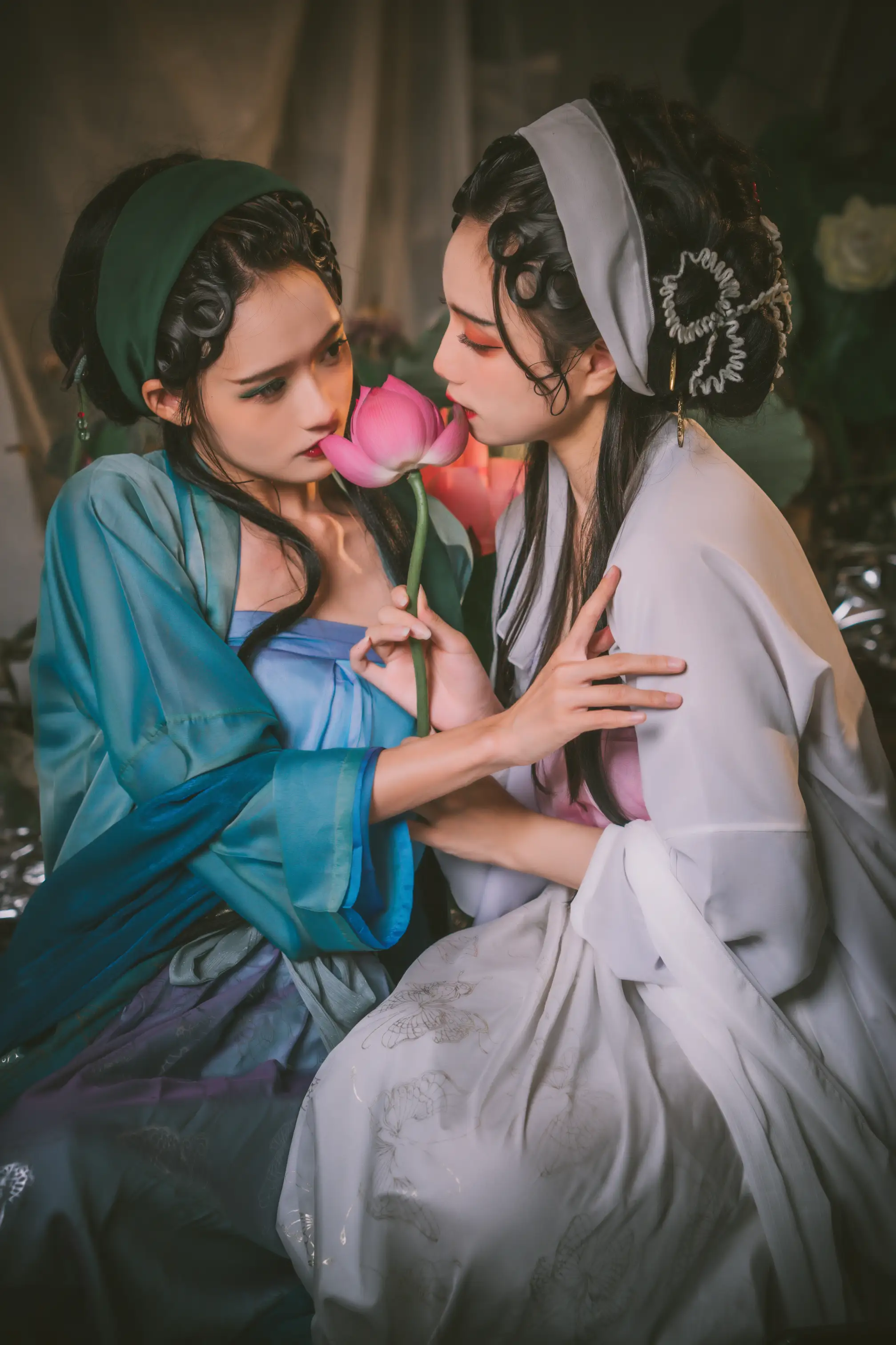 [YITUYU] 2022.09.09 Vol.1907 – Green Snake White Snake Rabbit ZZZ does not eat carrot & 贰 贰 贰#[32P]-2
